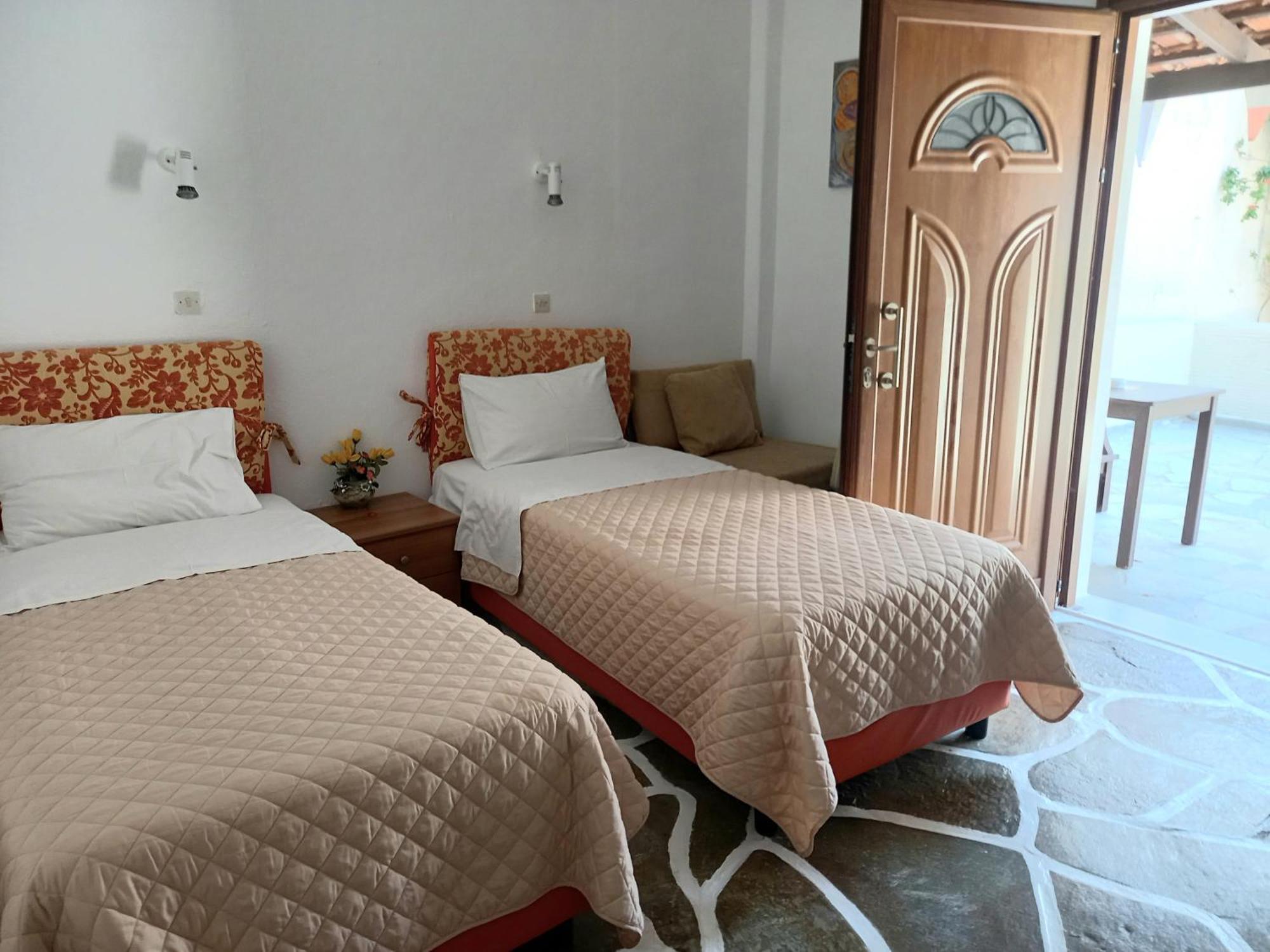 Villa Rena Batsi (Andros)