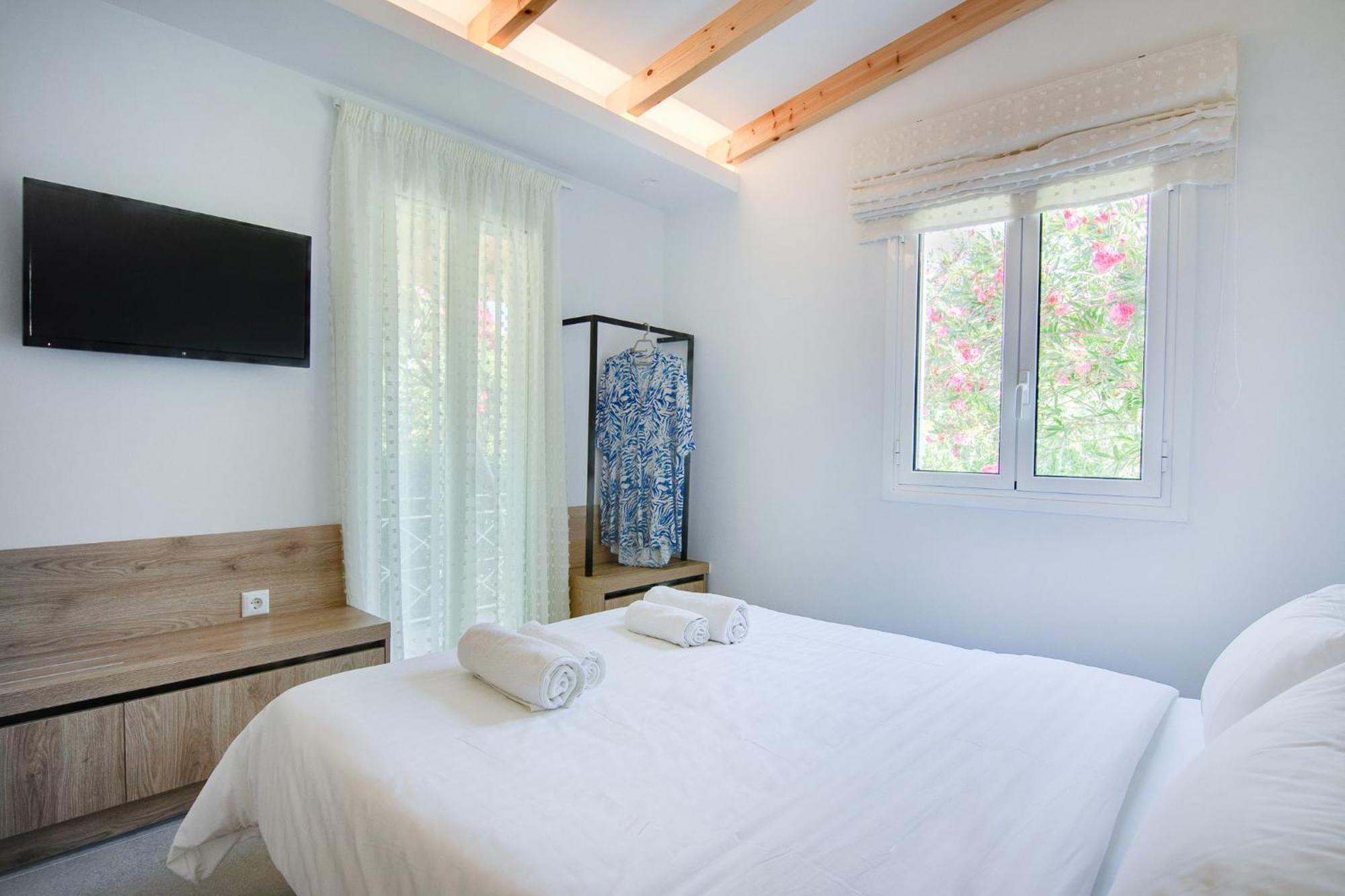 Peroulia Aparthotel Koroni (Messinia)