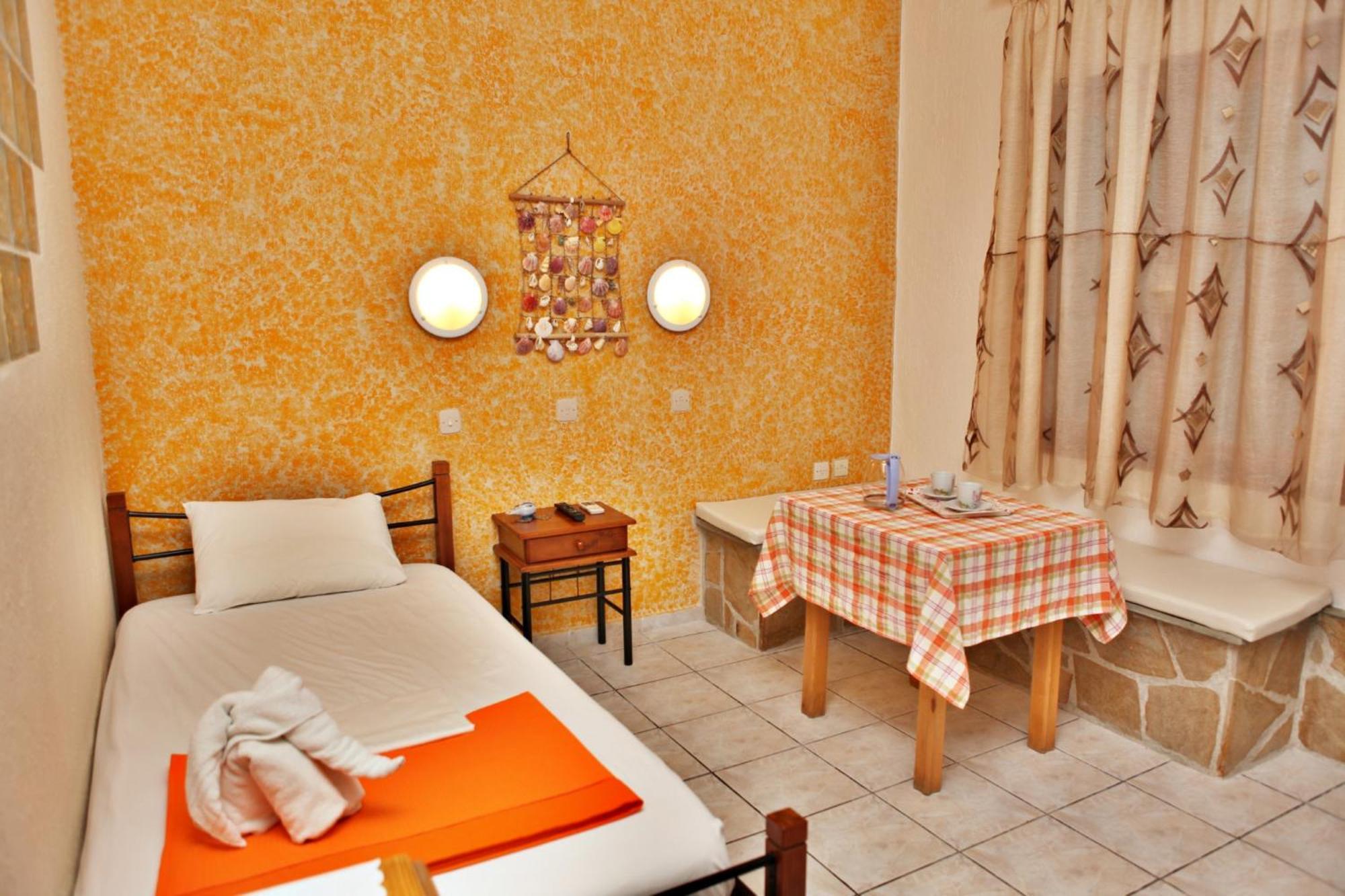 Pelagos Beachfront Apartment Panormos (Skopelos)