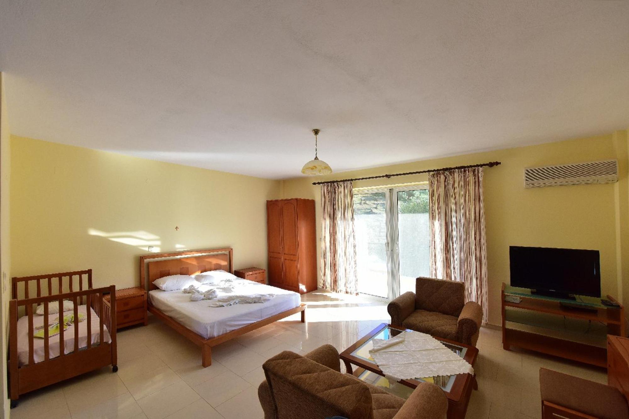 Limnionas Bay Village Aparthotel
