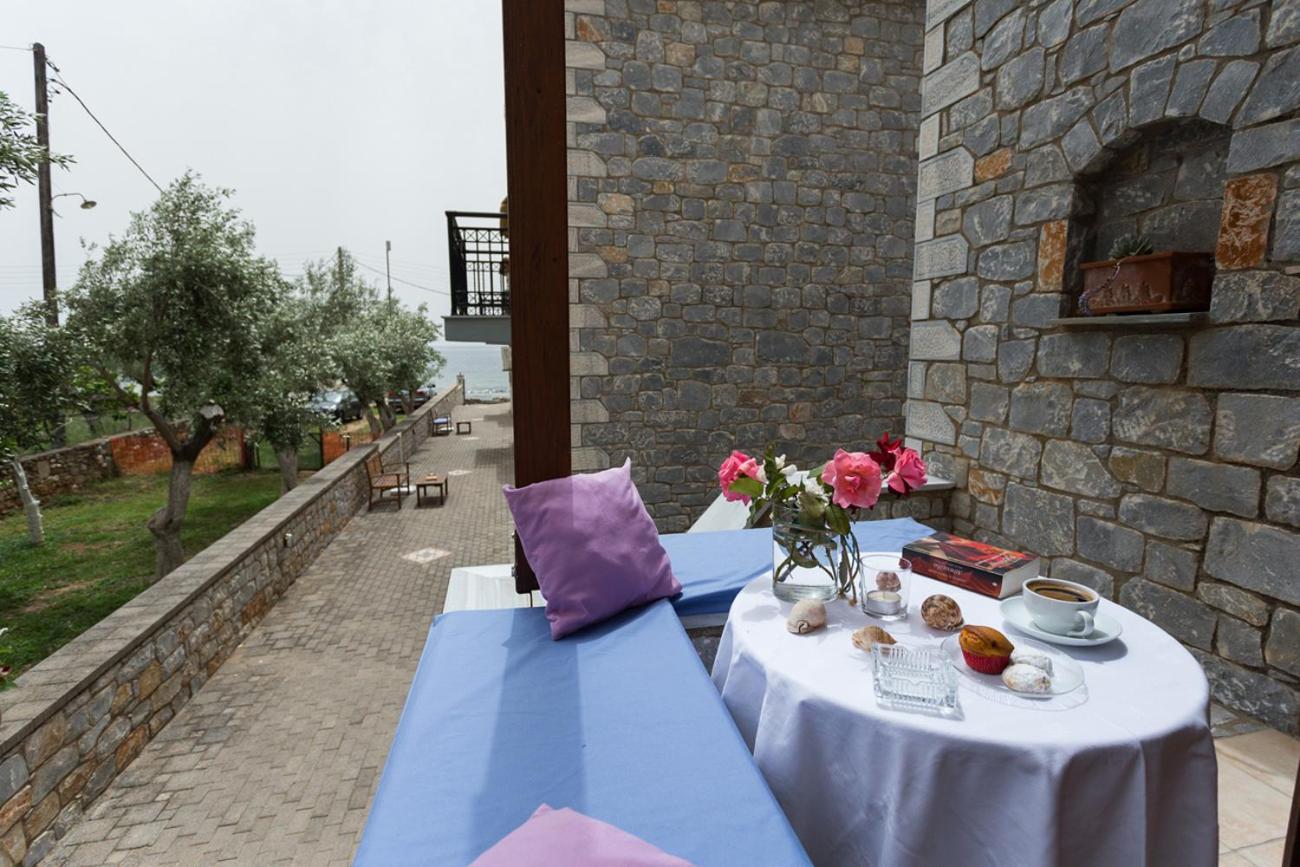 Pleiades Seaside Residences In Mani *