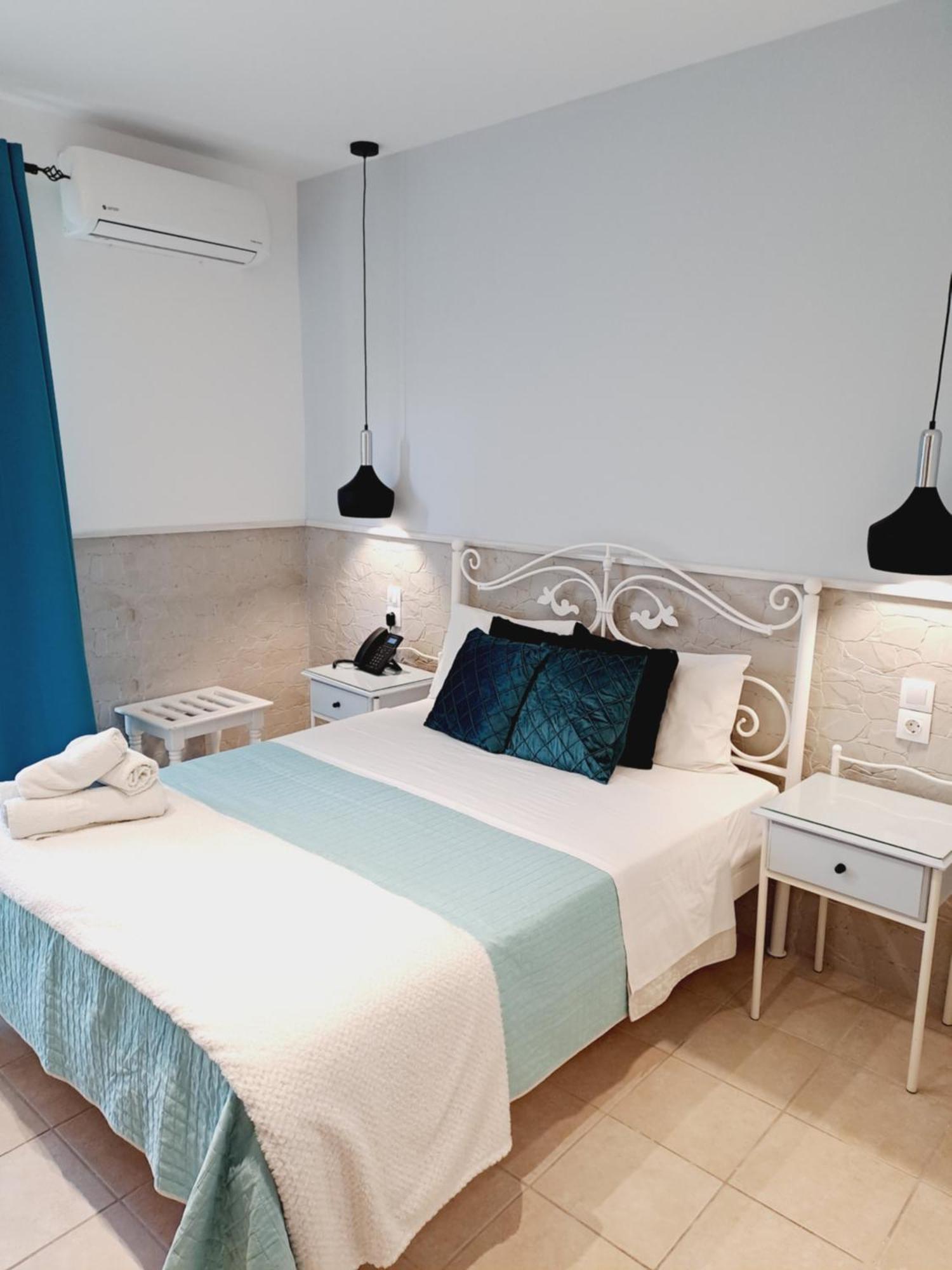 Hotel Kastro *