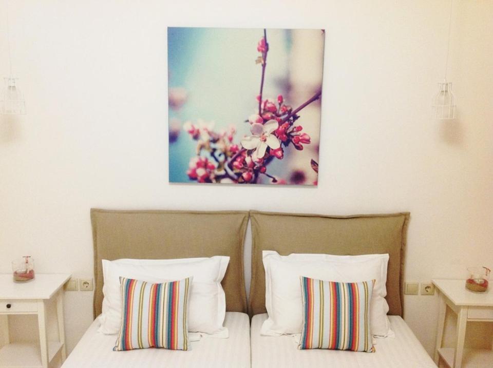 Aphrodite Aparthotel 3*