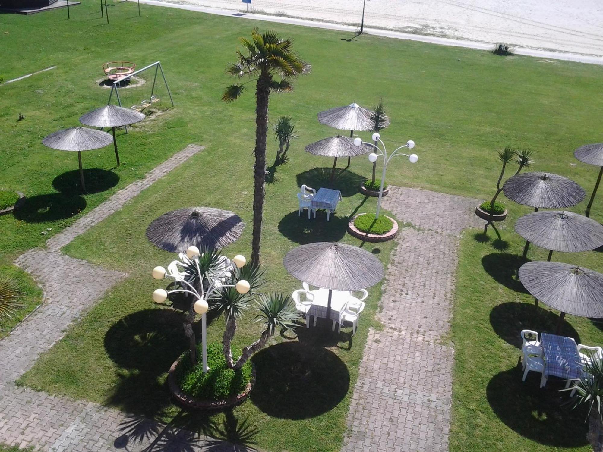 Lidra Hotel Korinos