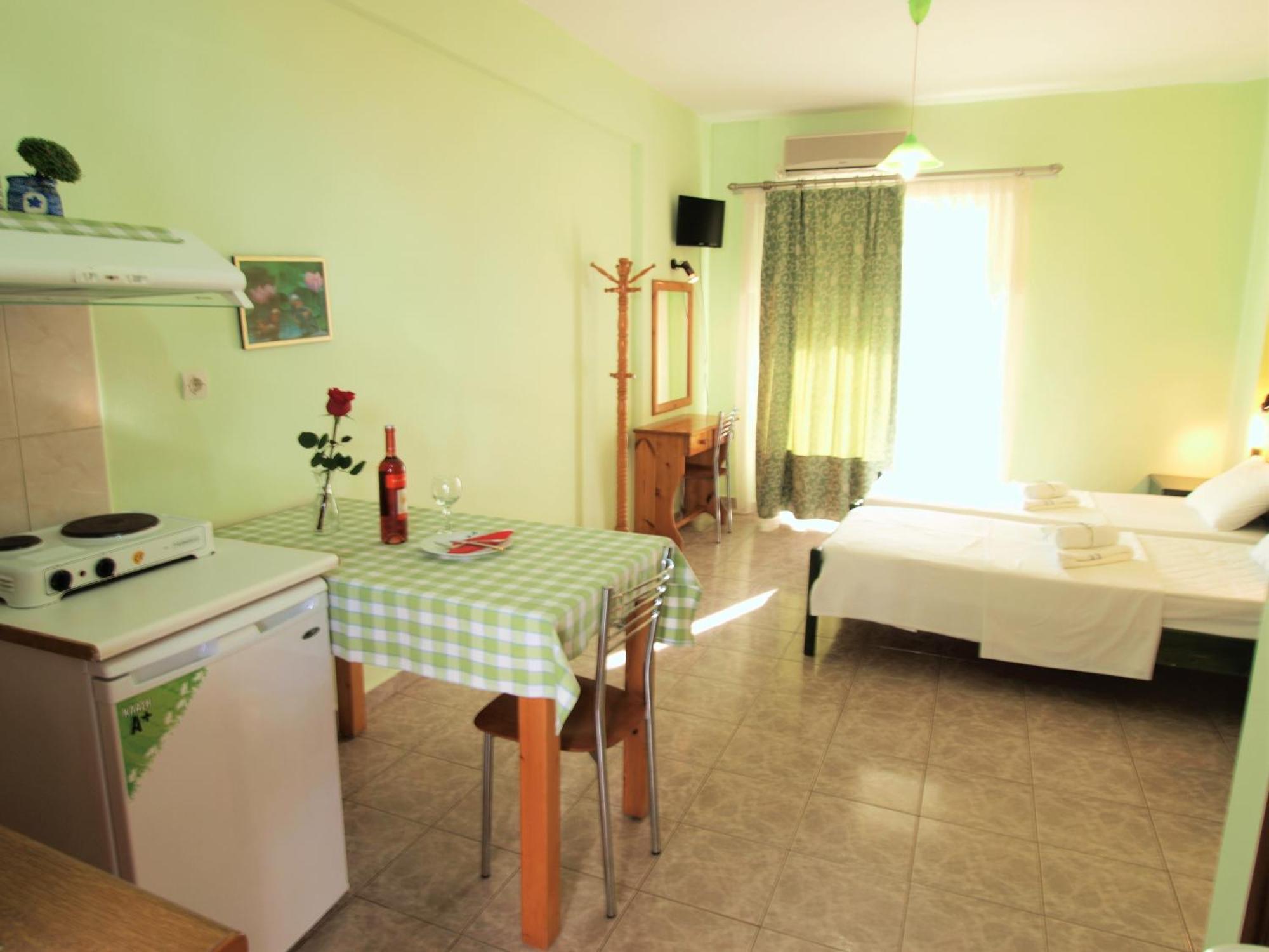 Elena Apartments Stoypa