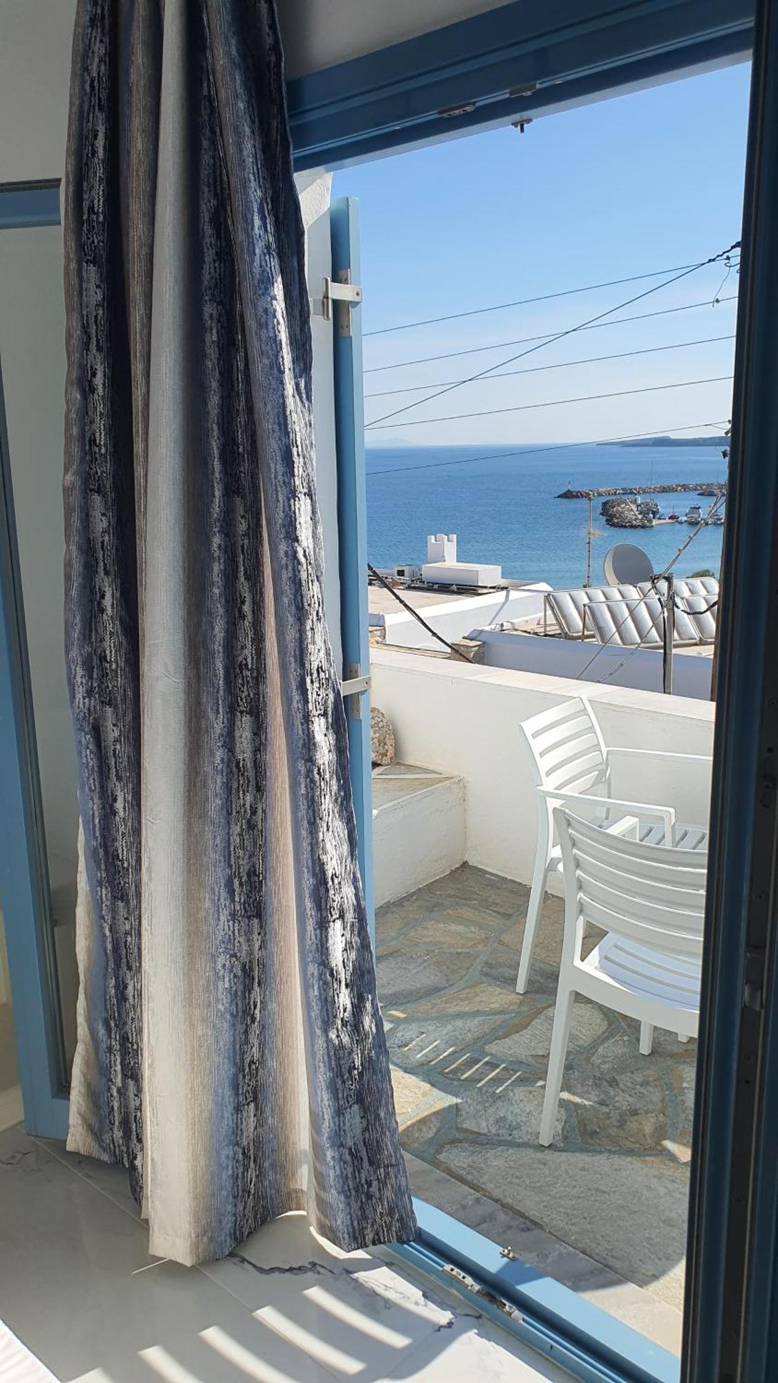 Augusta & Naousa (Paros)