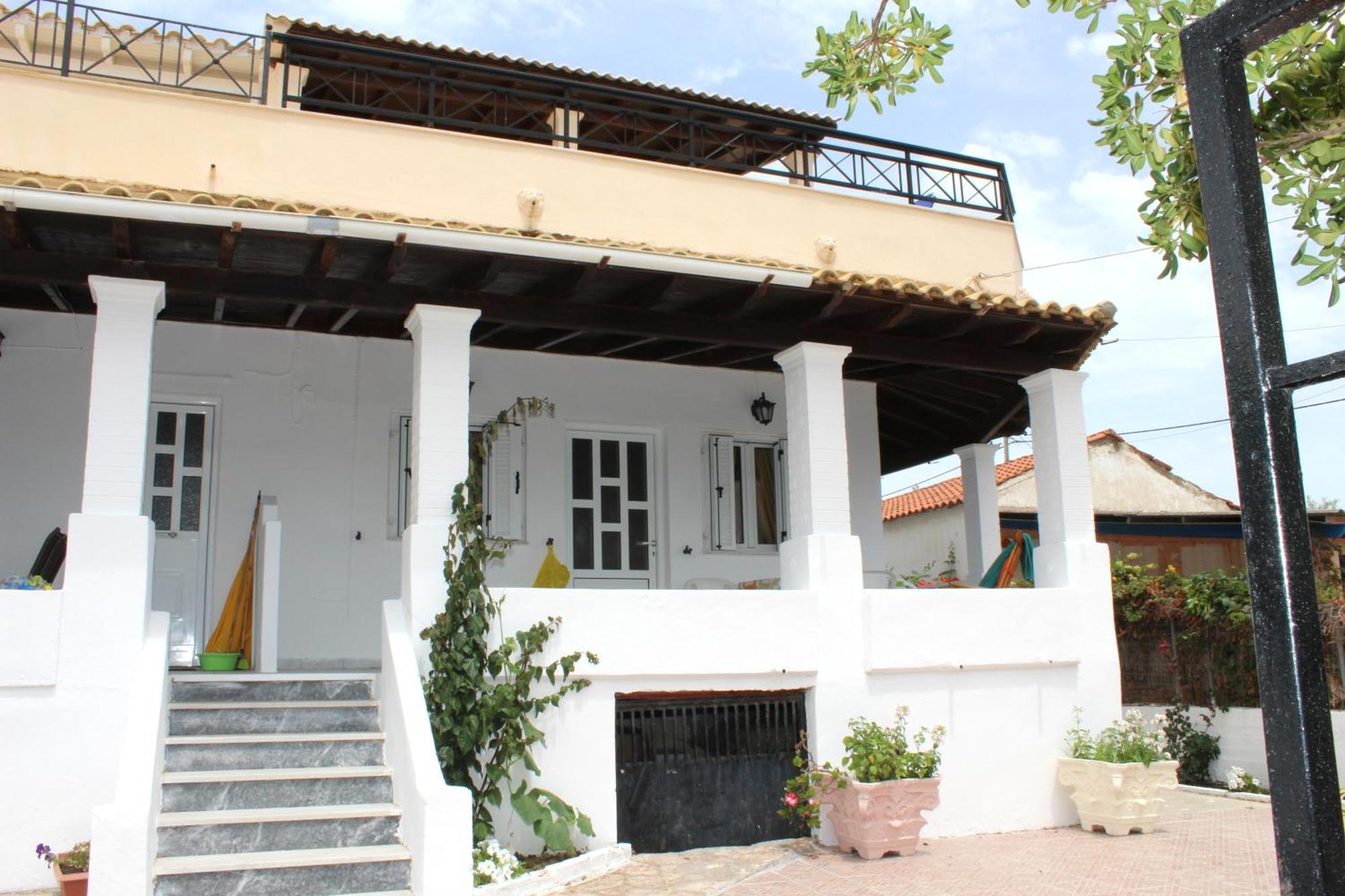 Pantelis Apartment