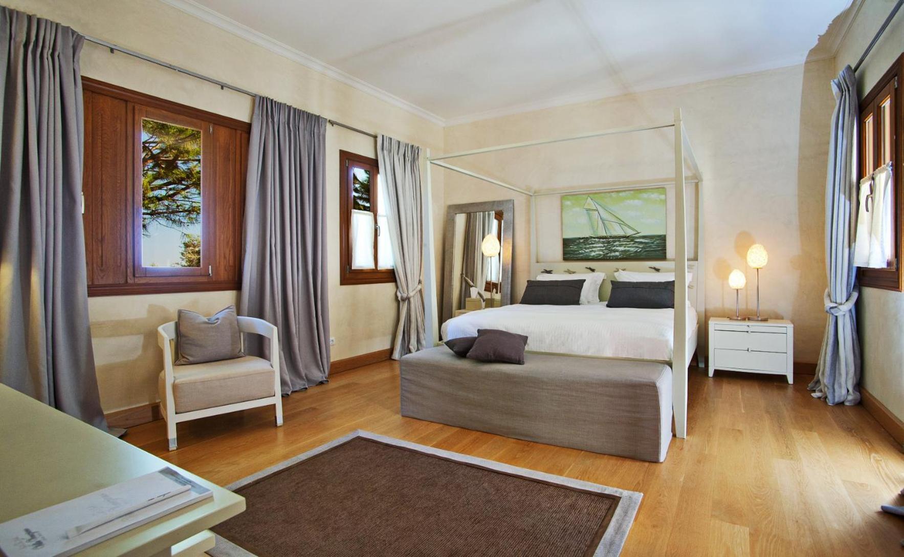 Veneziano & Hotel 4*
