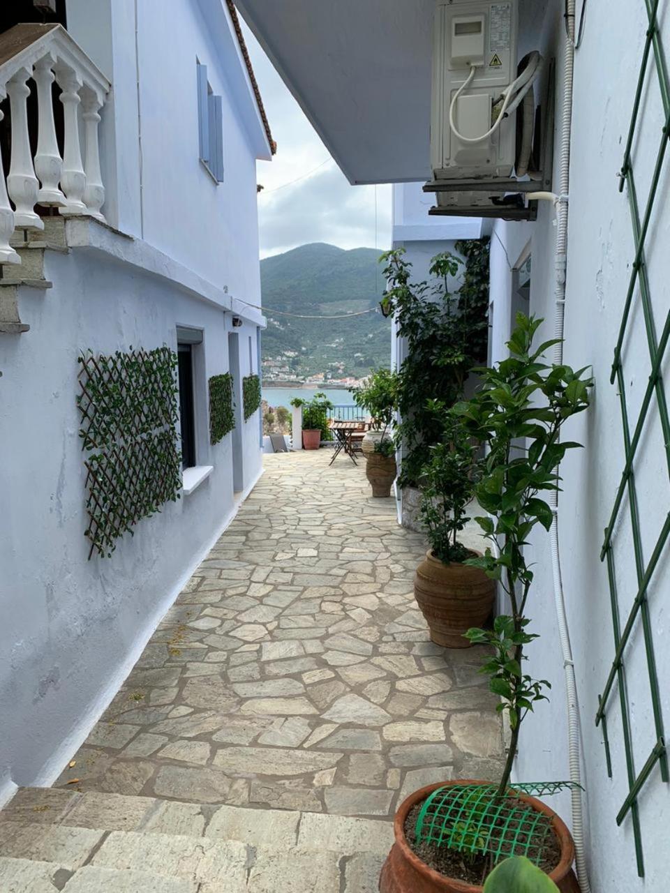 Kastro Studios Skopelos Town