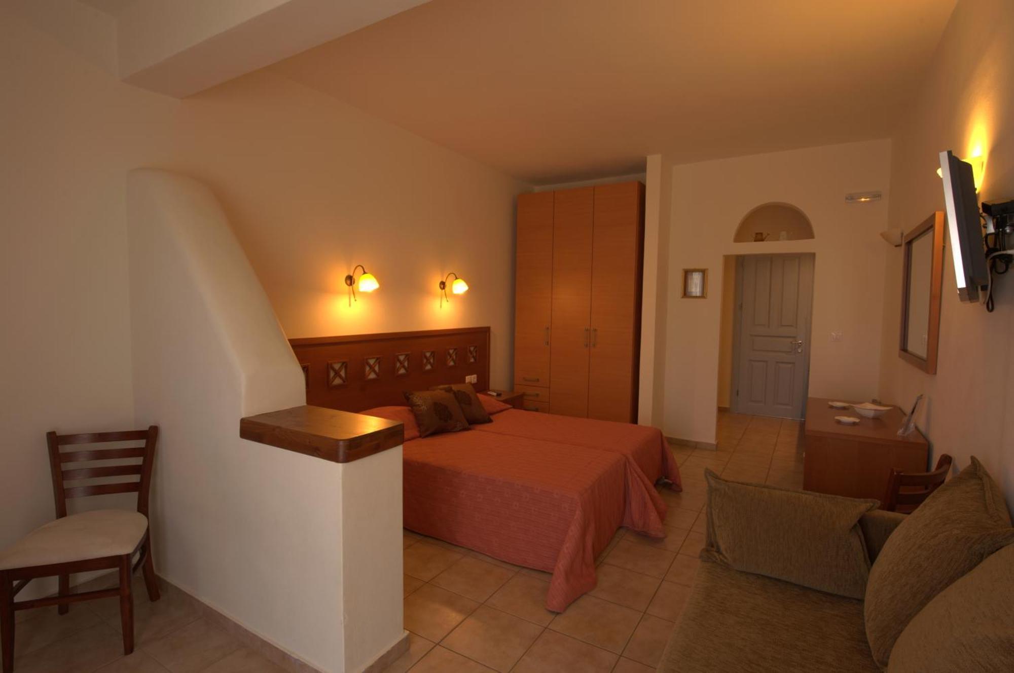Summer Time - Aparthotel 3*