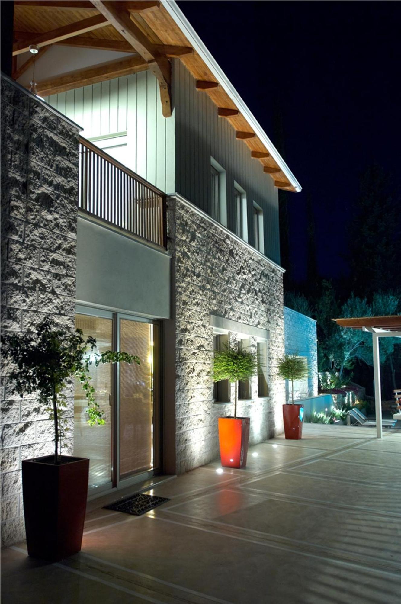 Arenaria L. Complex Villa *