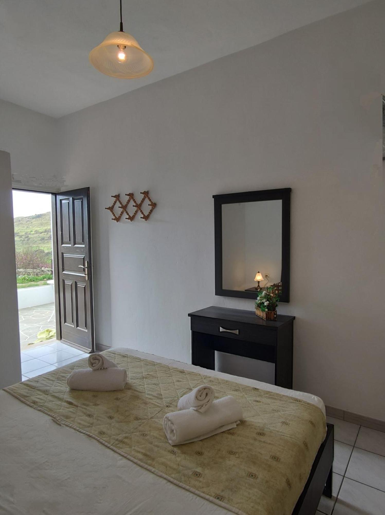 Marianthi Studios Apartment *