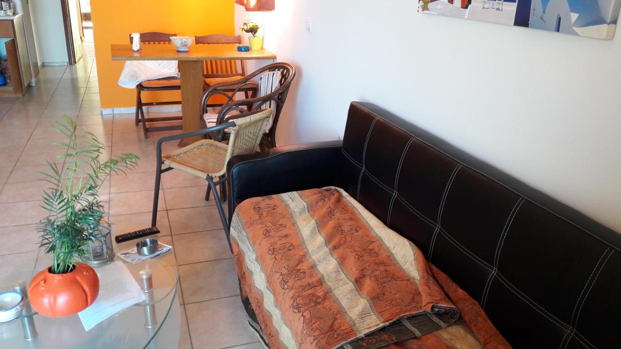 Apartment Orange *