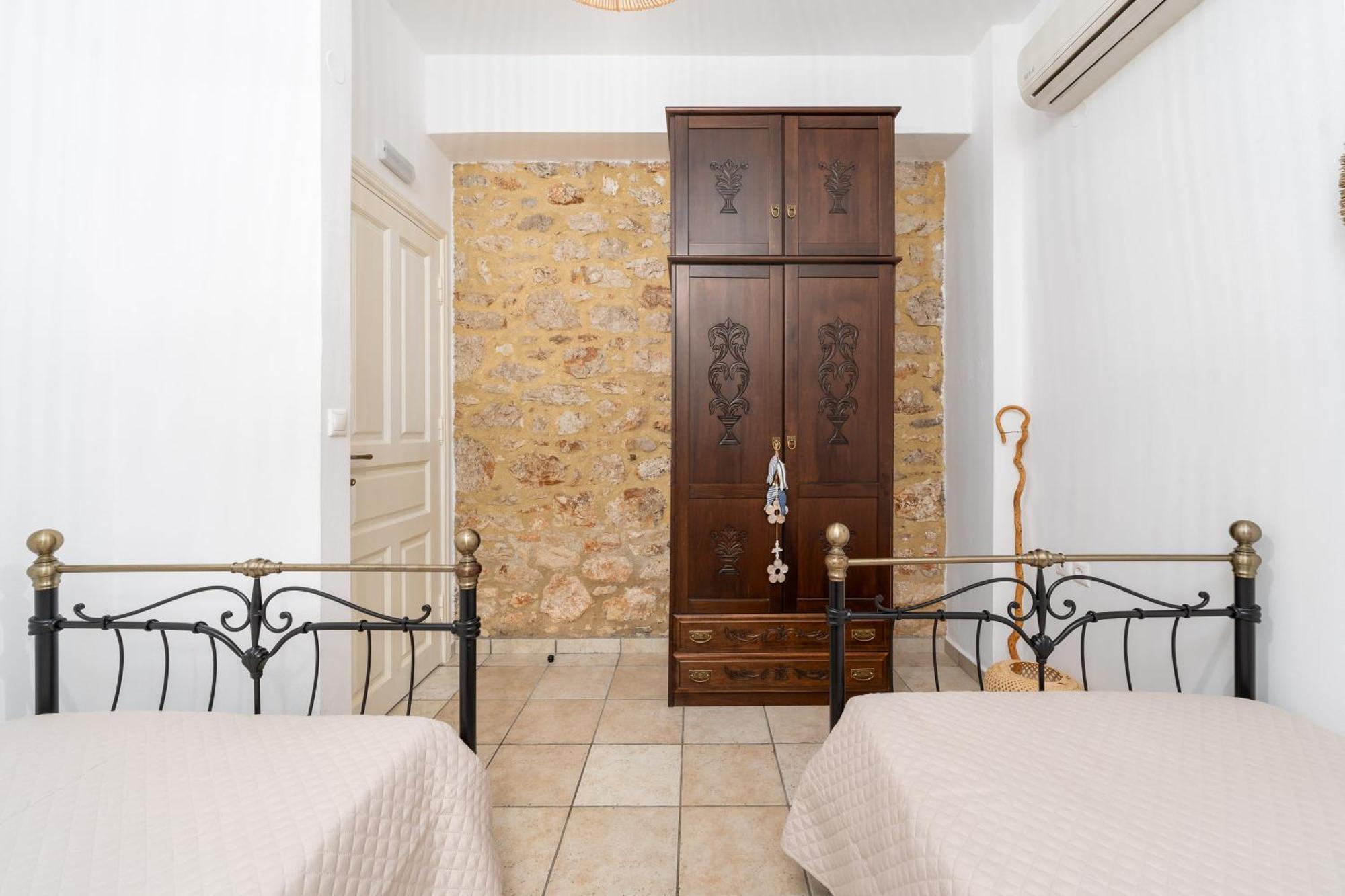 Villa Antonis