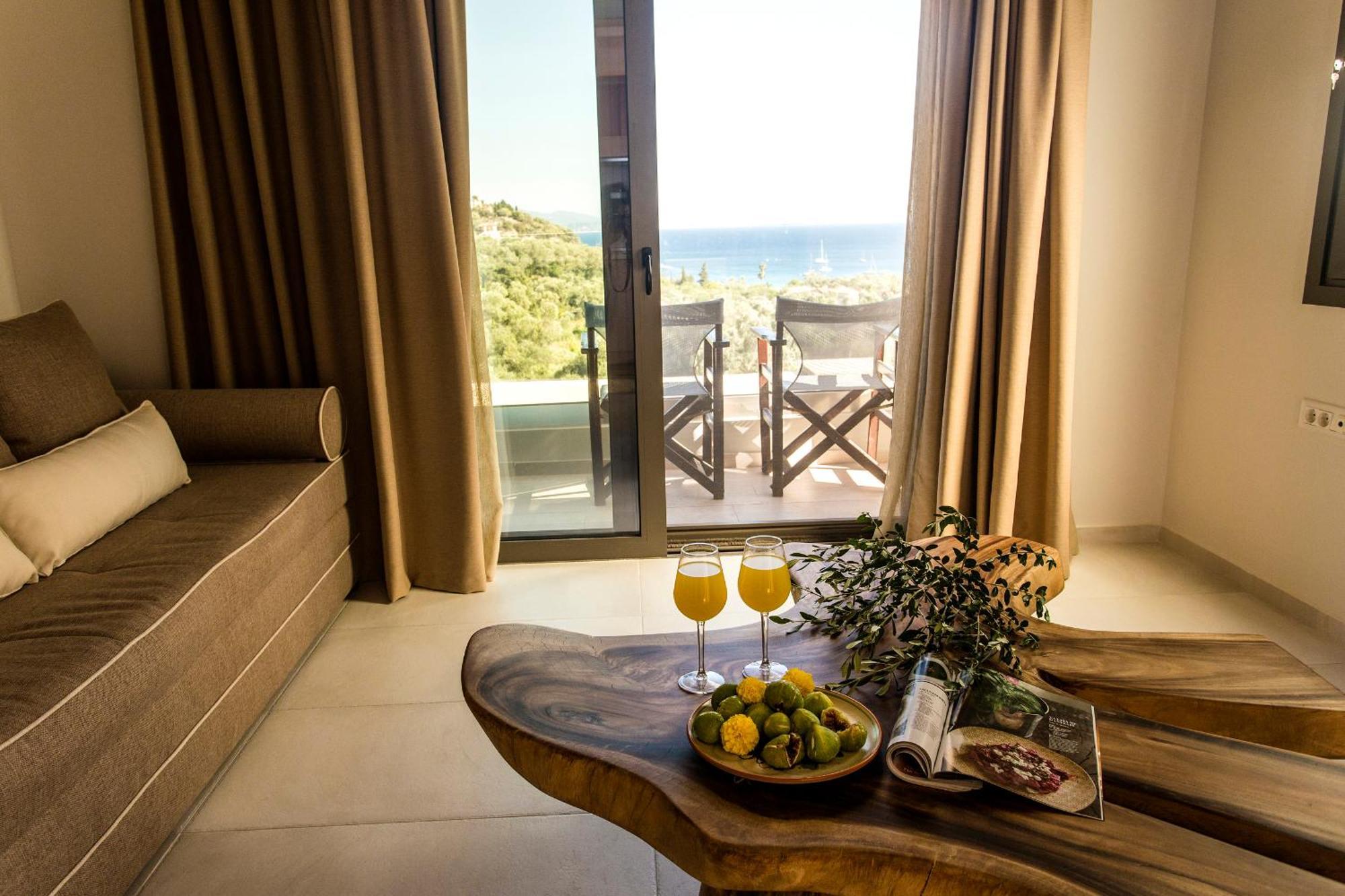 Golden Bay & Maisonettes Holiday home