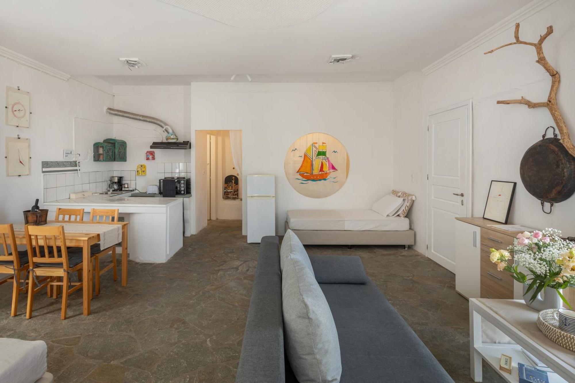 Studio Home Apartment Naousa (Paros)