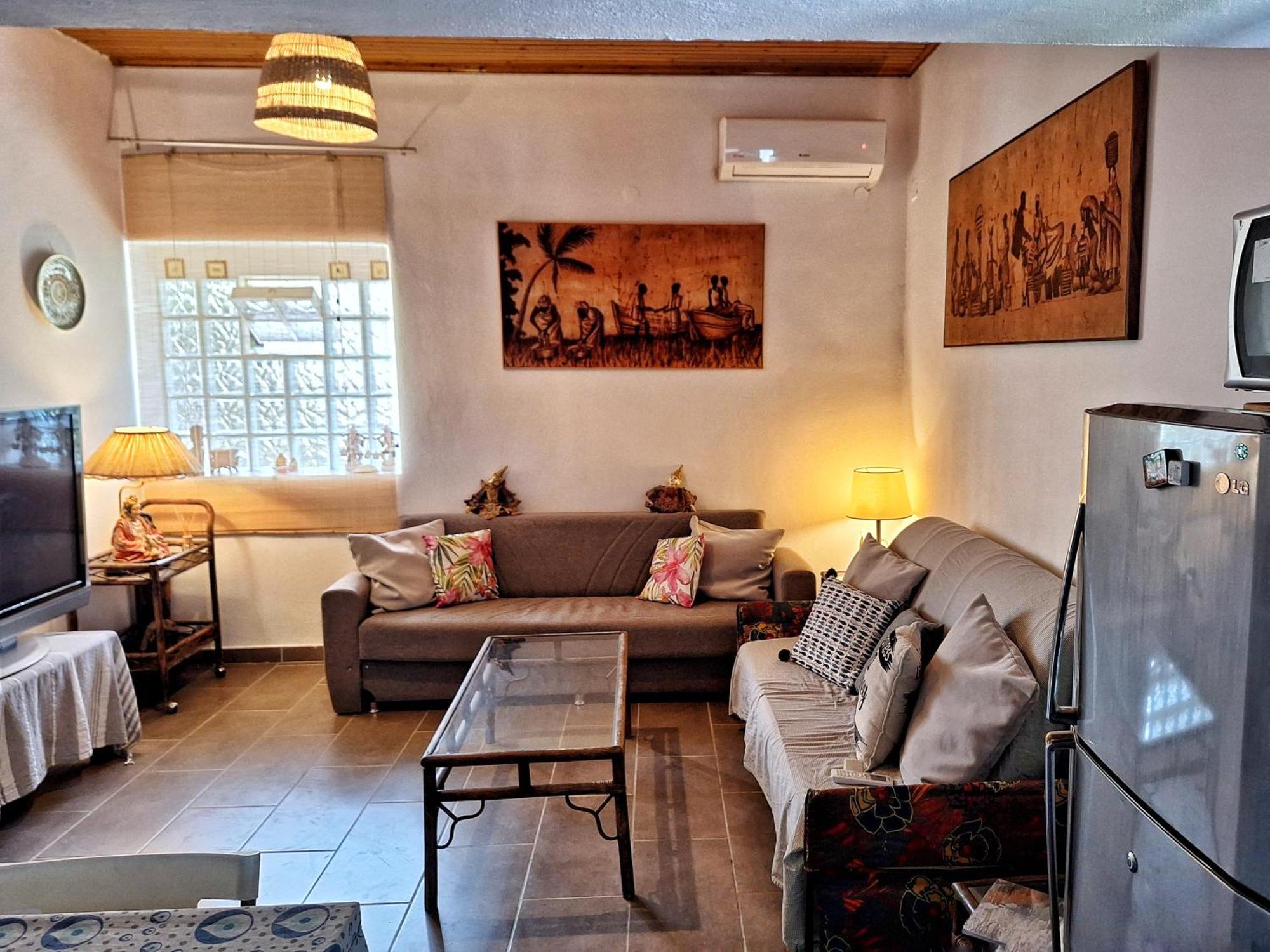 Lemami Seafront Holiday home *
