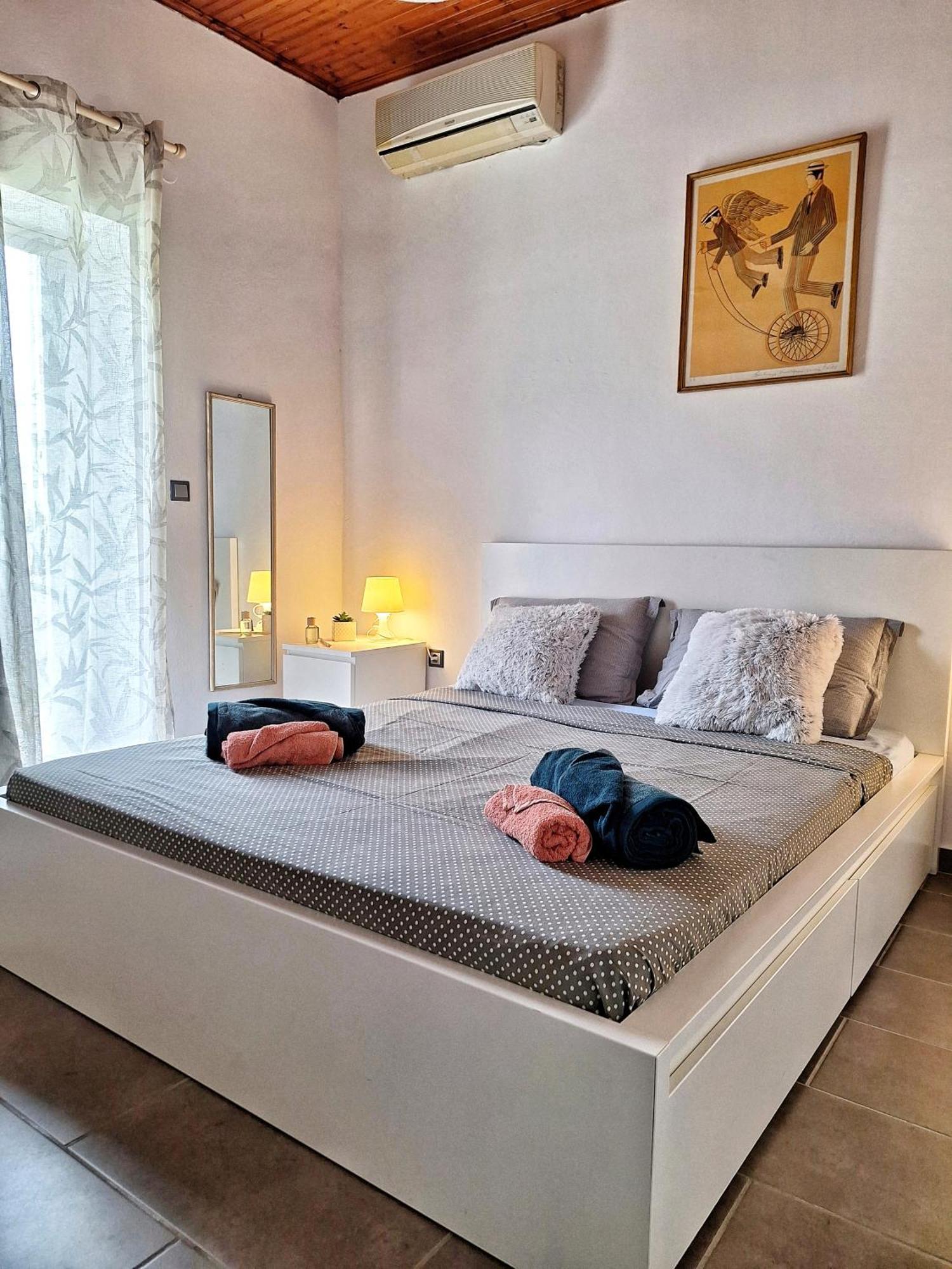 Holiday home Lemami Seafront *