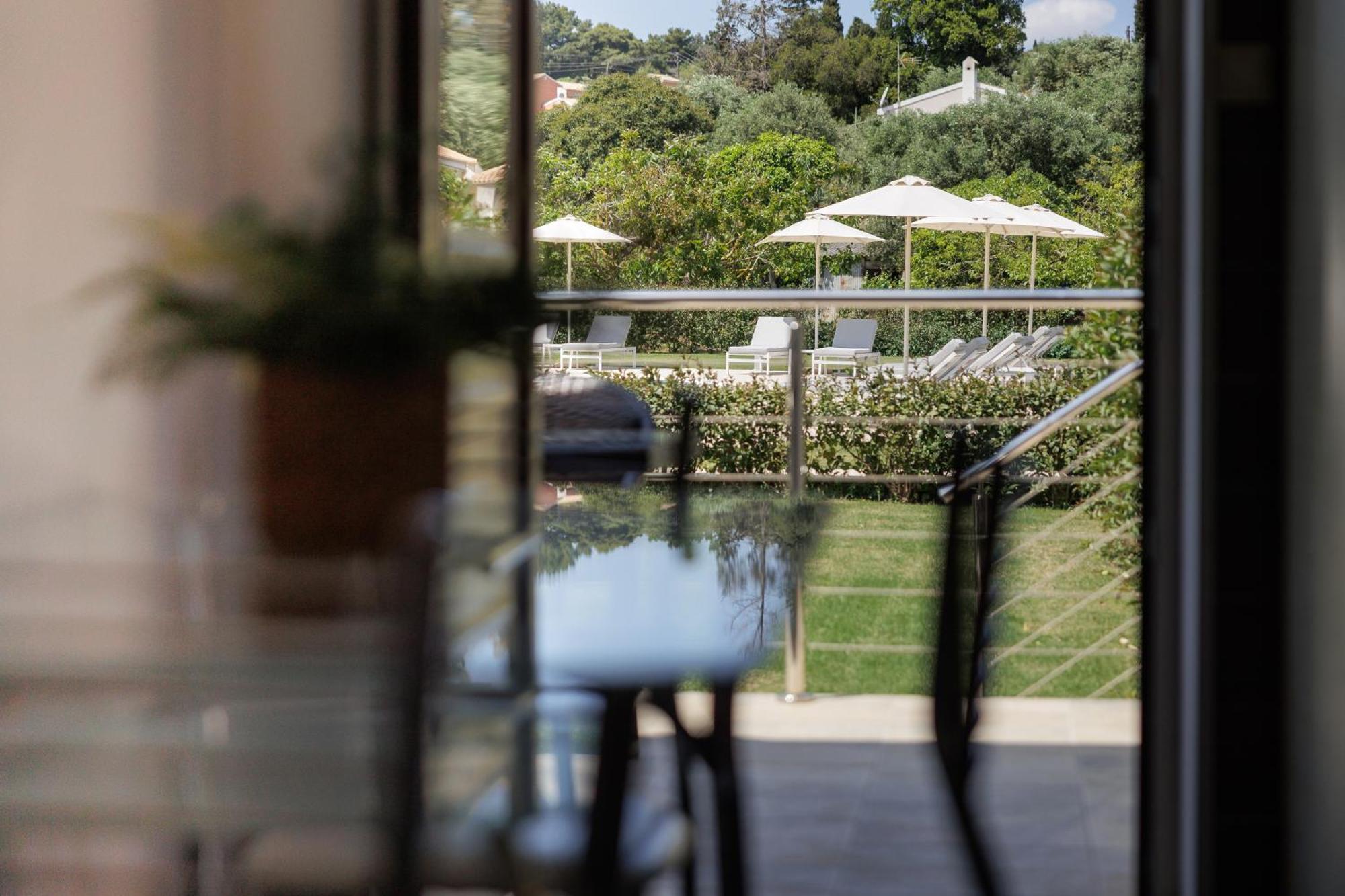 Santos Luxury *