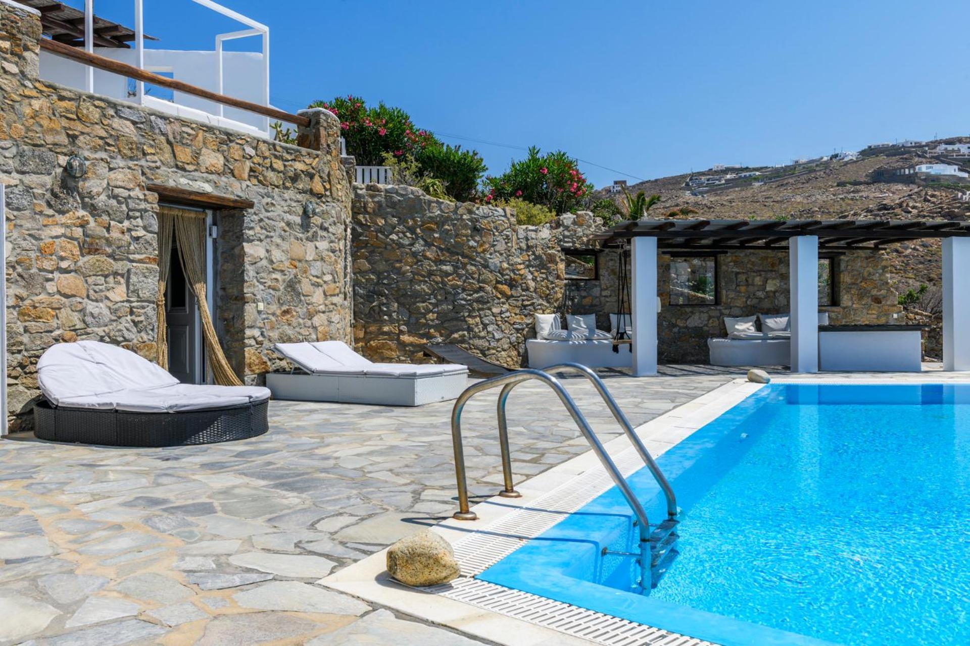 Seablue Villa *