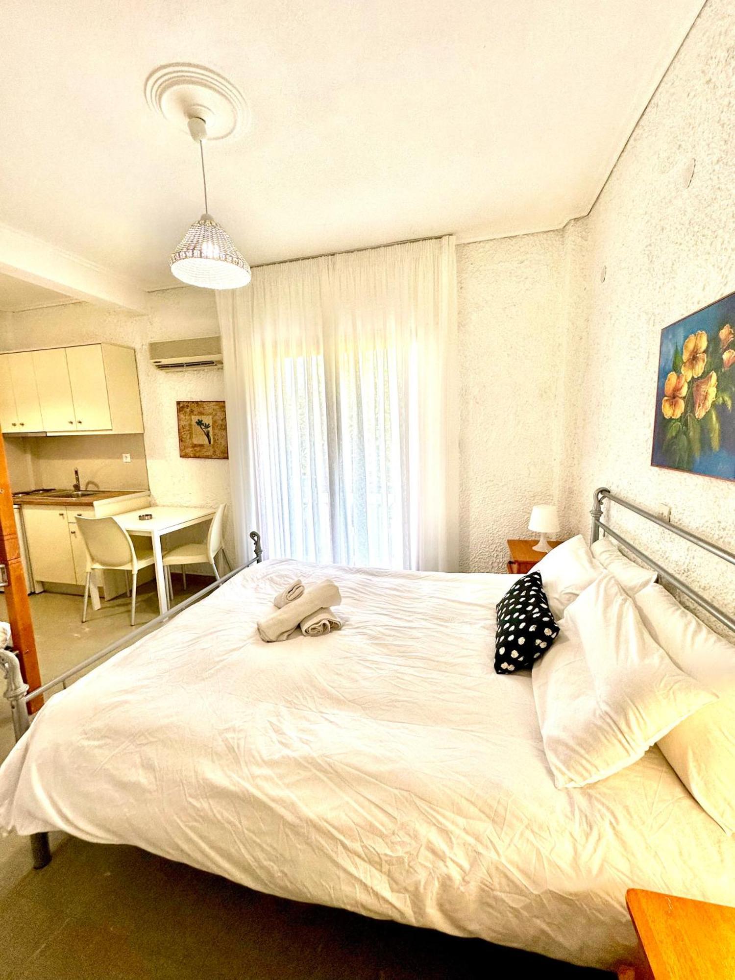 Katerina Aparthotel 2*