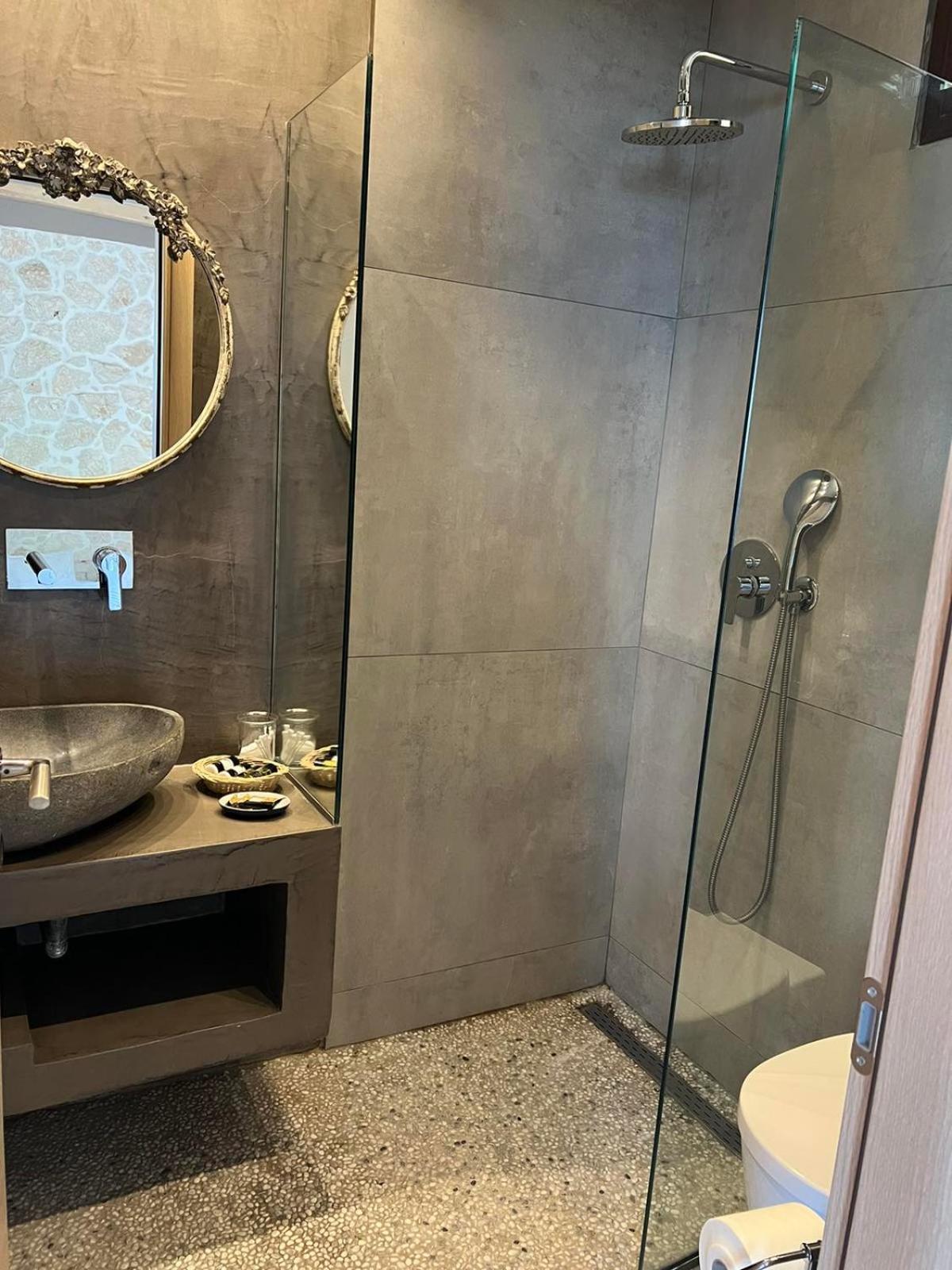 Agorastos Aparthotel 2*