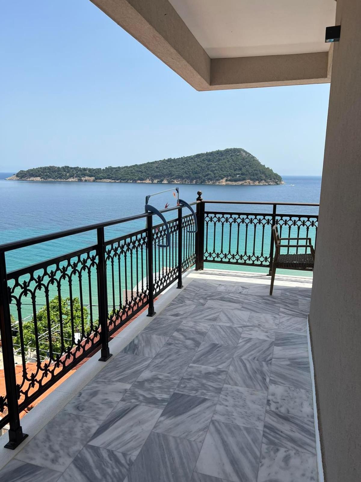 Agorastos Aparthotel 2*