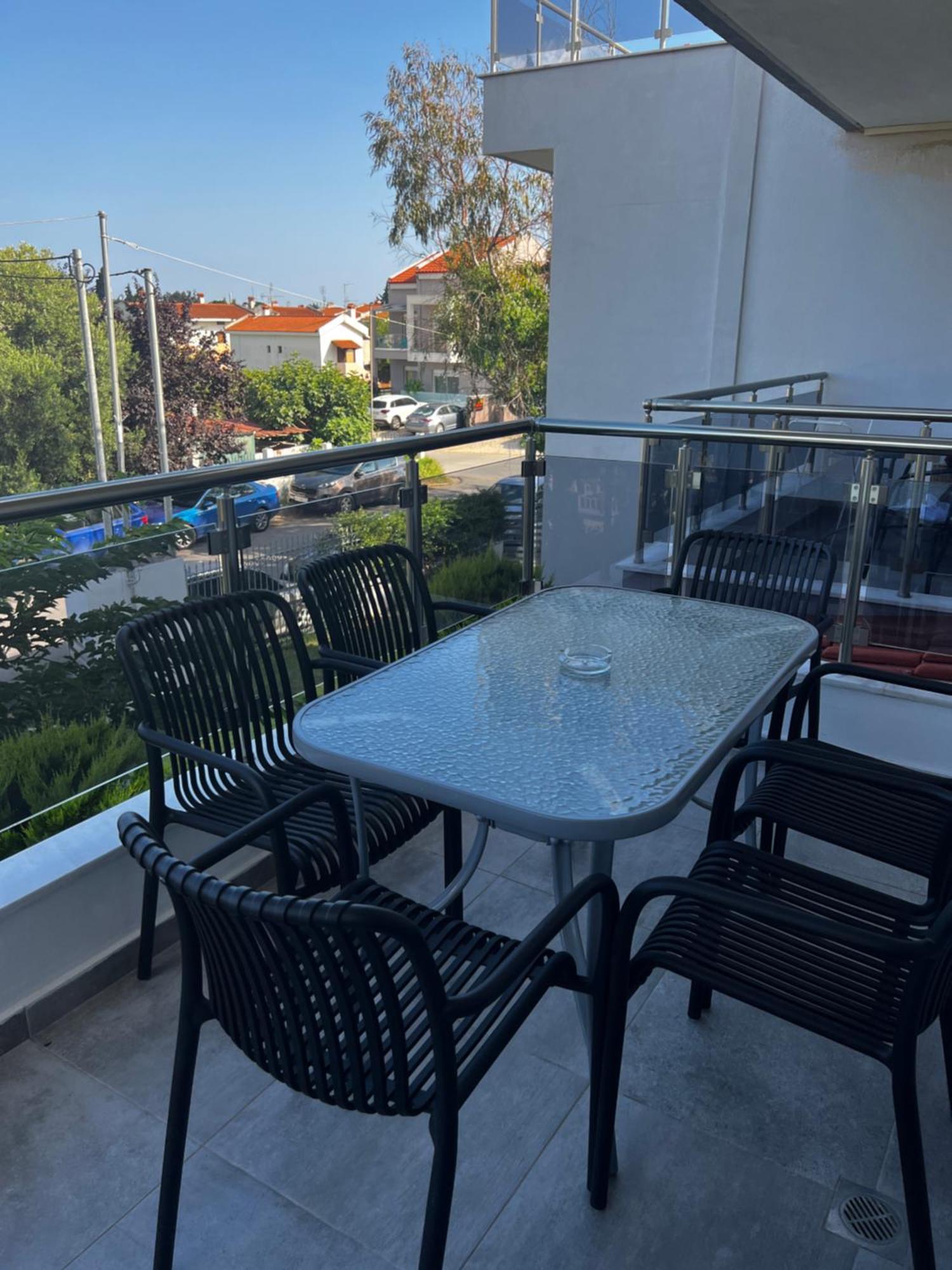 Holidays Apartment *
