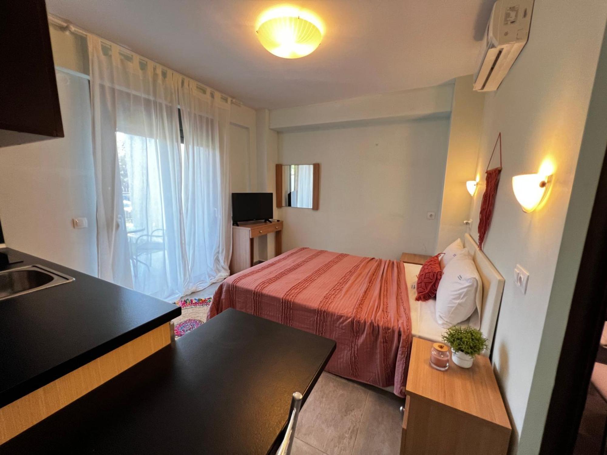 Apartment Holidays *