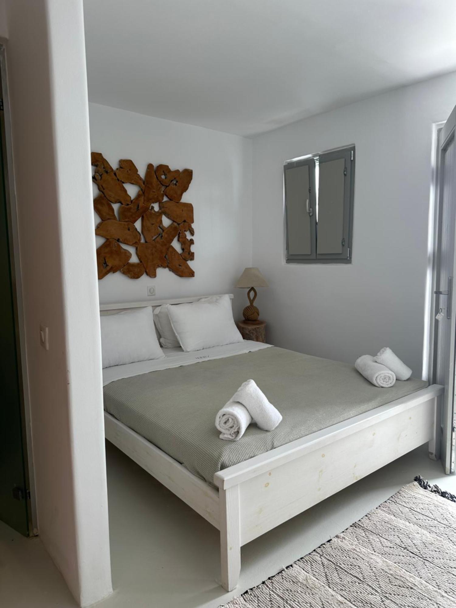Trinity Mykonos - Beachfront