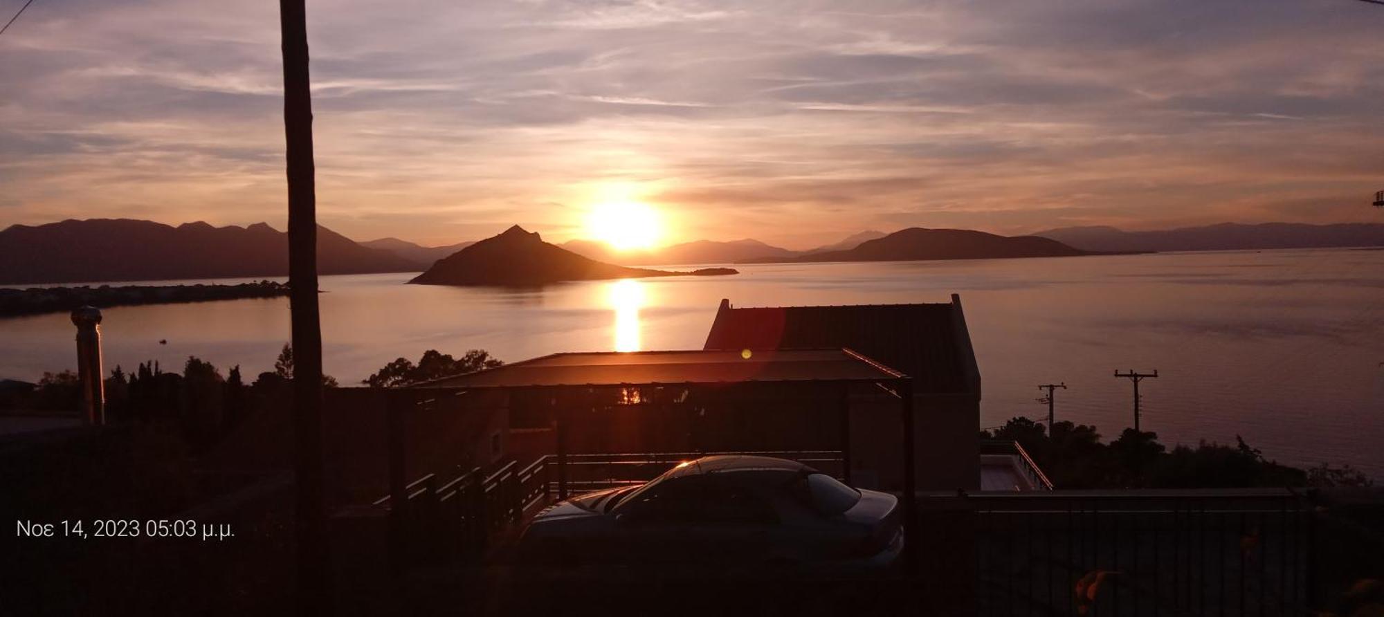 Fantastic House With A Wonderful View Of The Sea *