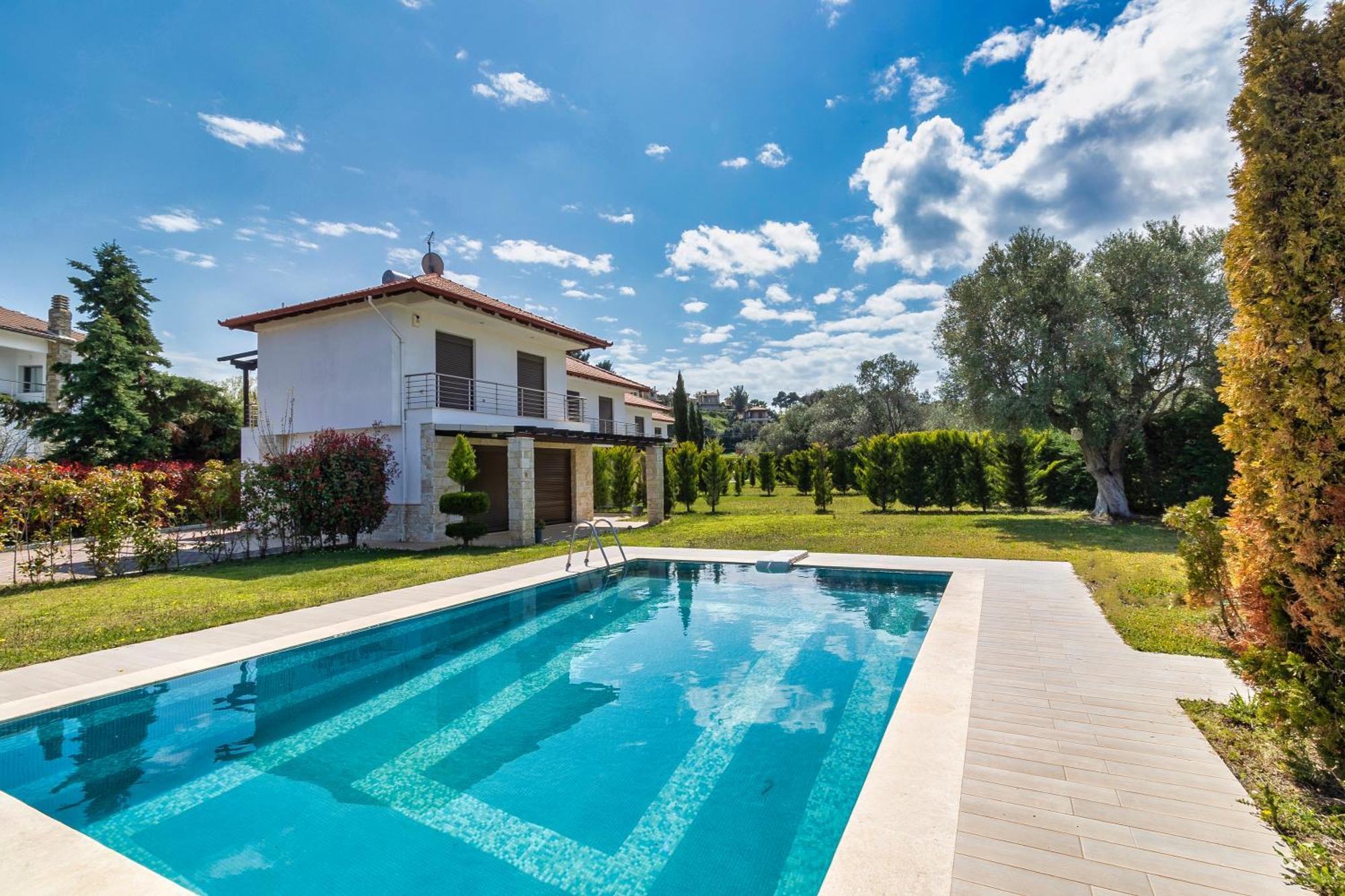Friday Mood By Diomedes Group Villa *