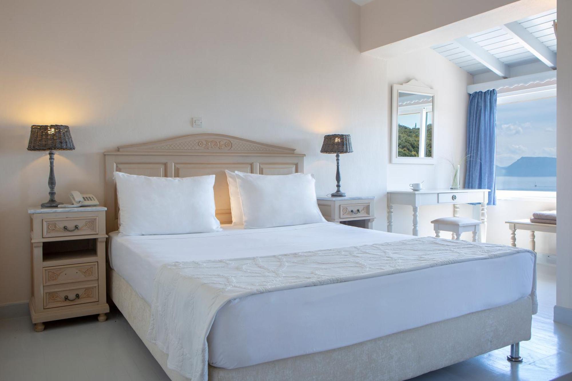 Hotel Red Tower 4*