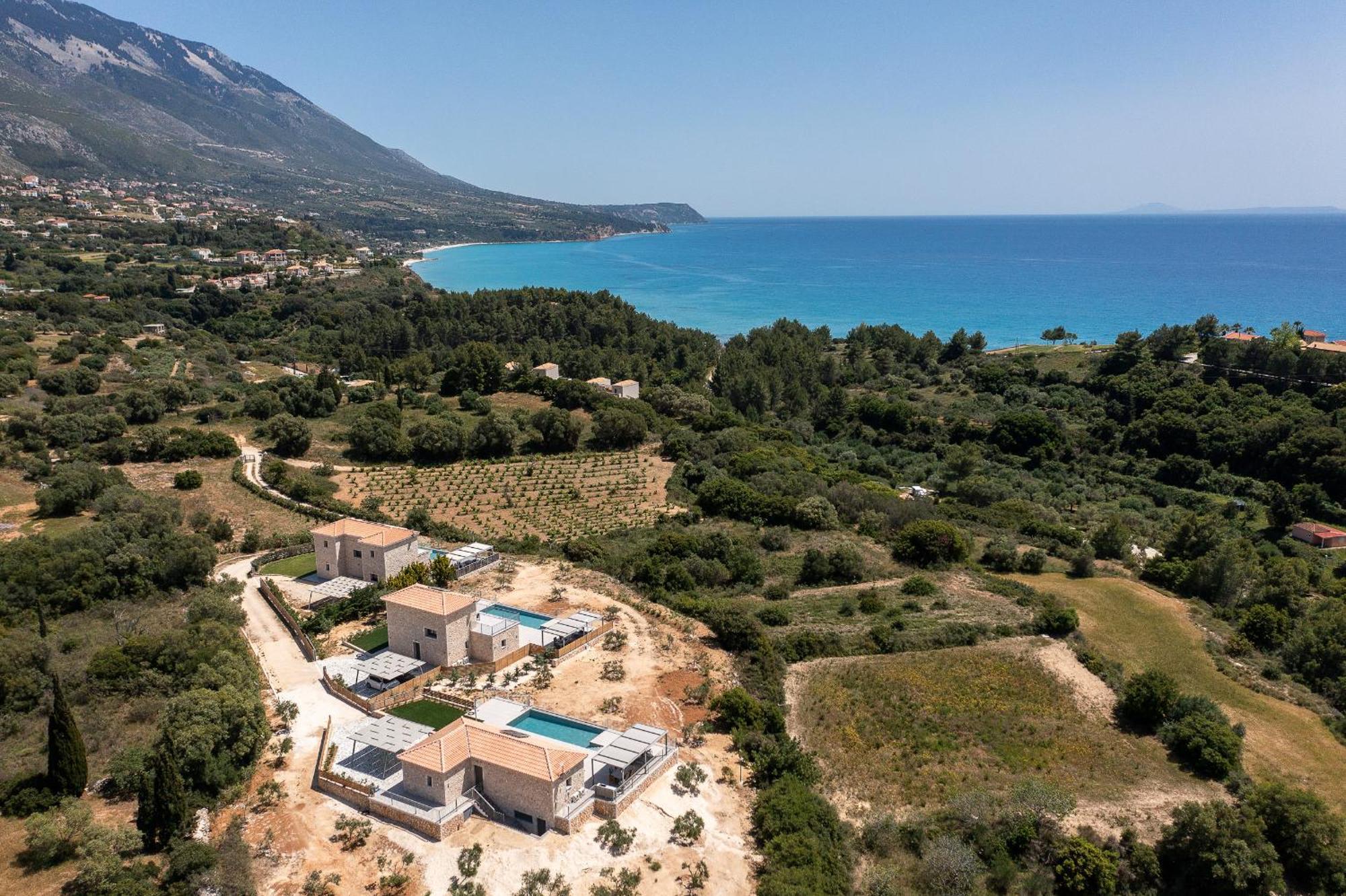 Villa Kefalonia Stone - Petros Kefalonica