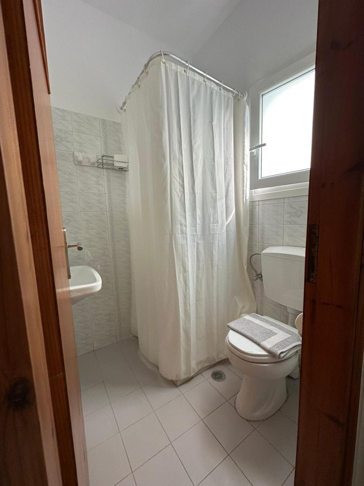 Matina Apartment Naxos City