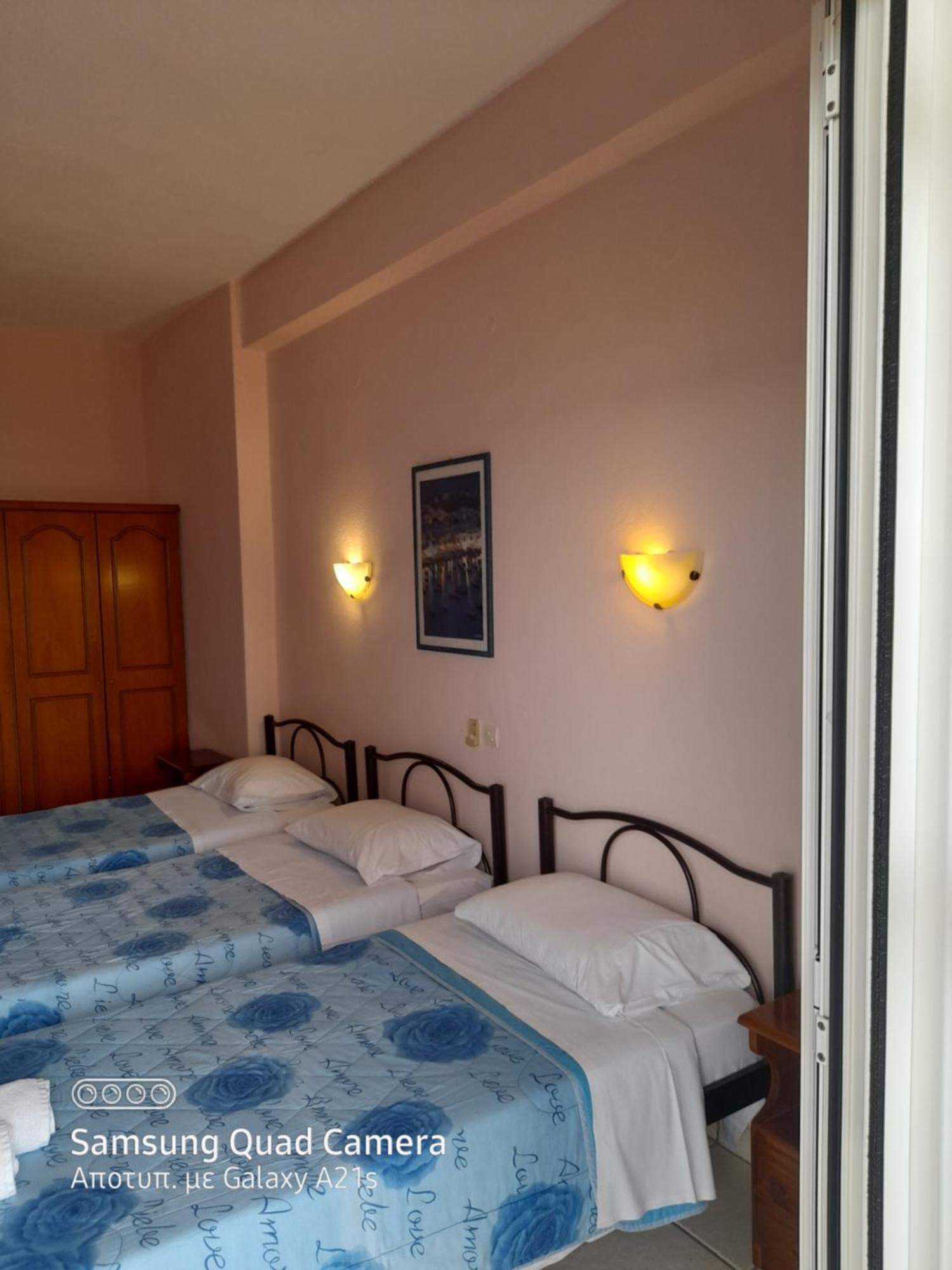 Stefanosplace Aparthotel Sea View Aparthotel 3*