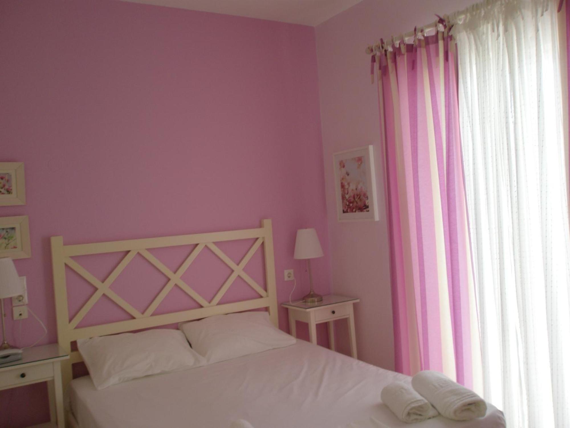 Whitesands 3*