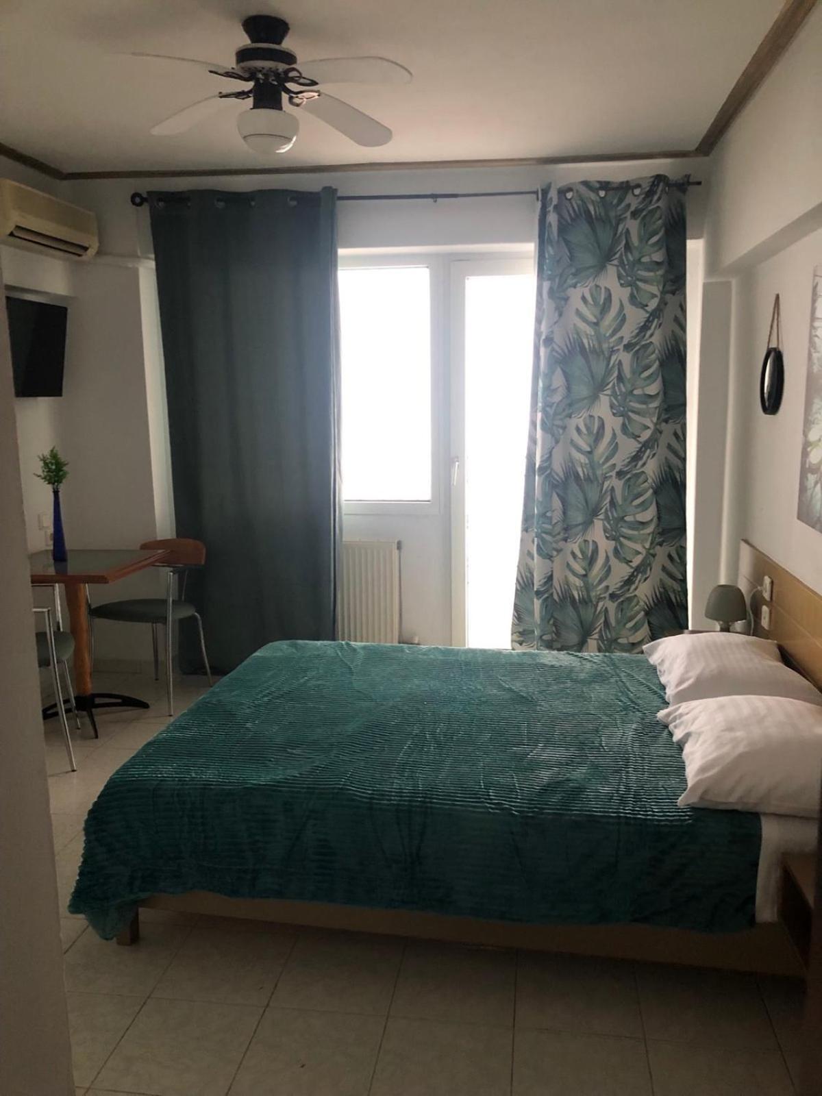 Aparthotel Christina - Happy Days