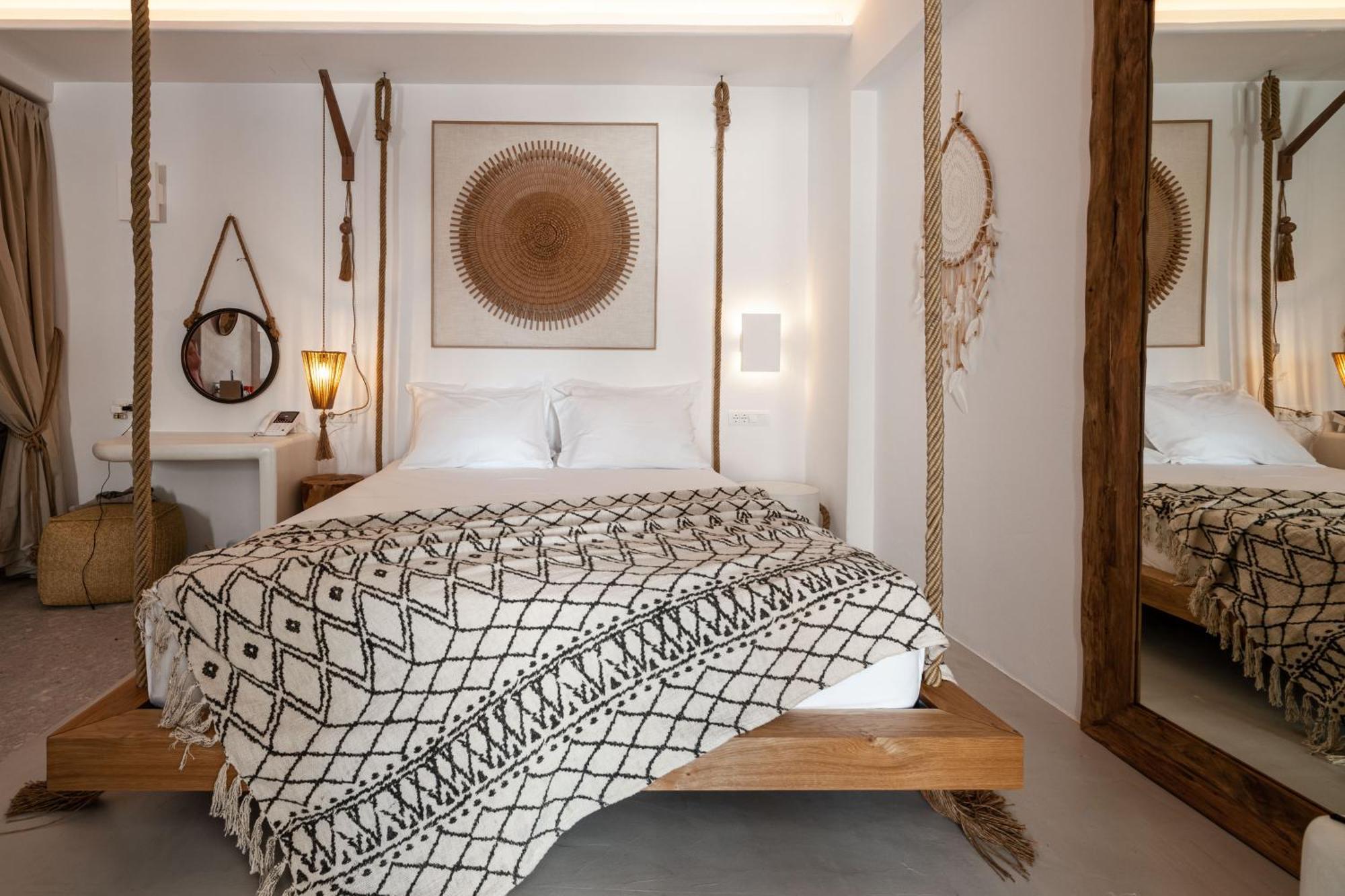 Sandaya Luxury Hotel