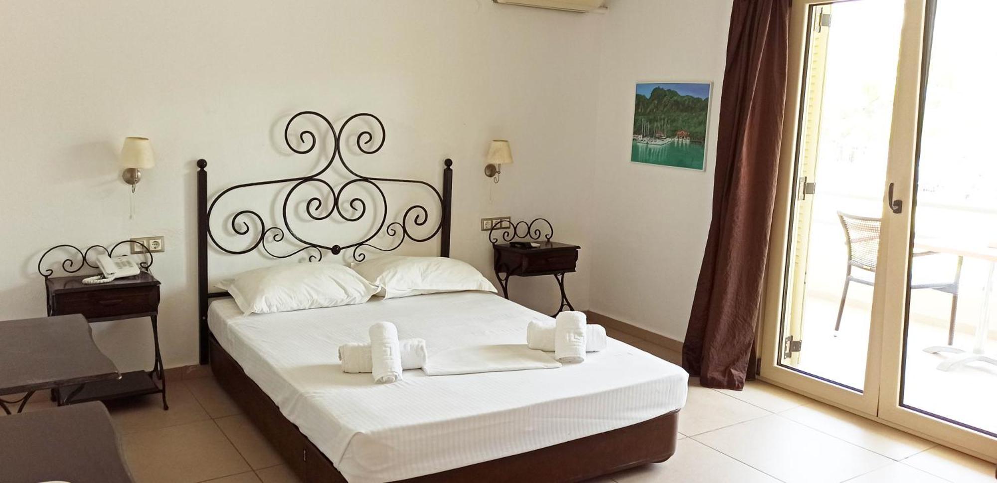 Esperides Hotel Glykadi