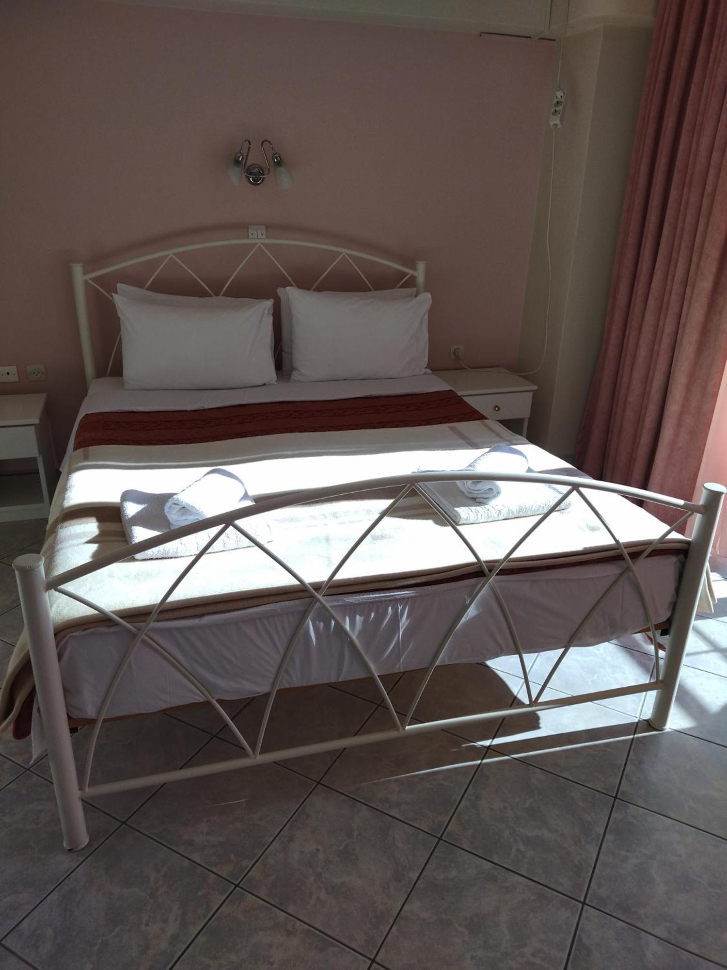 Chrisi Akti Guest house Nafpaktos