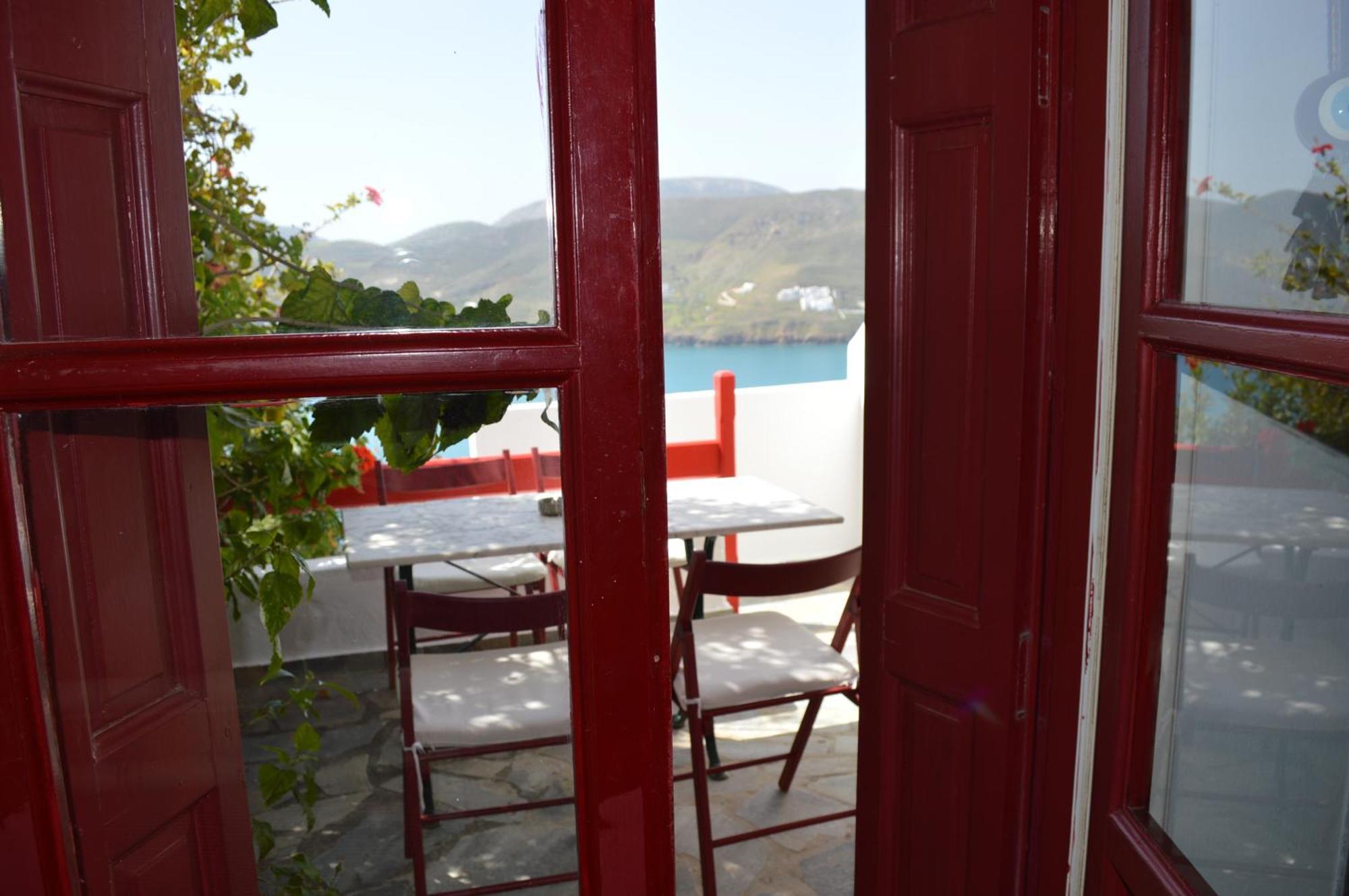 The Red-fish House * Astypalaia