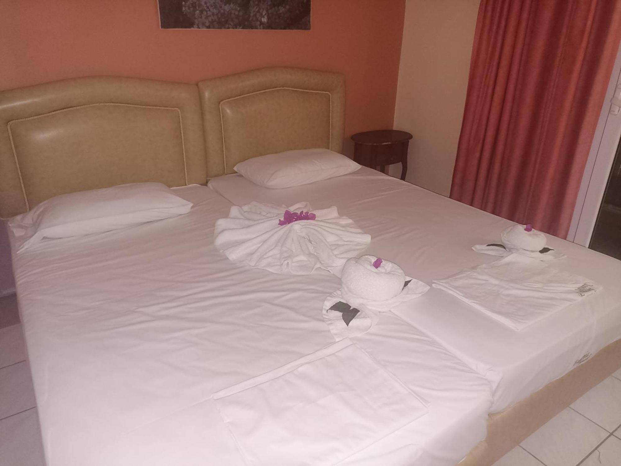 Laganas Beach Hotel Aparthotel