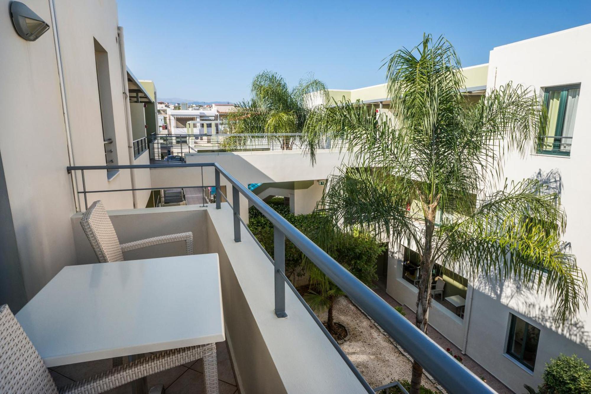 Aparthotel Athina Kato Daratso