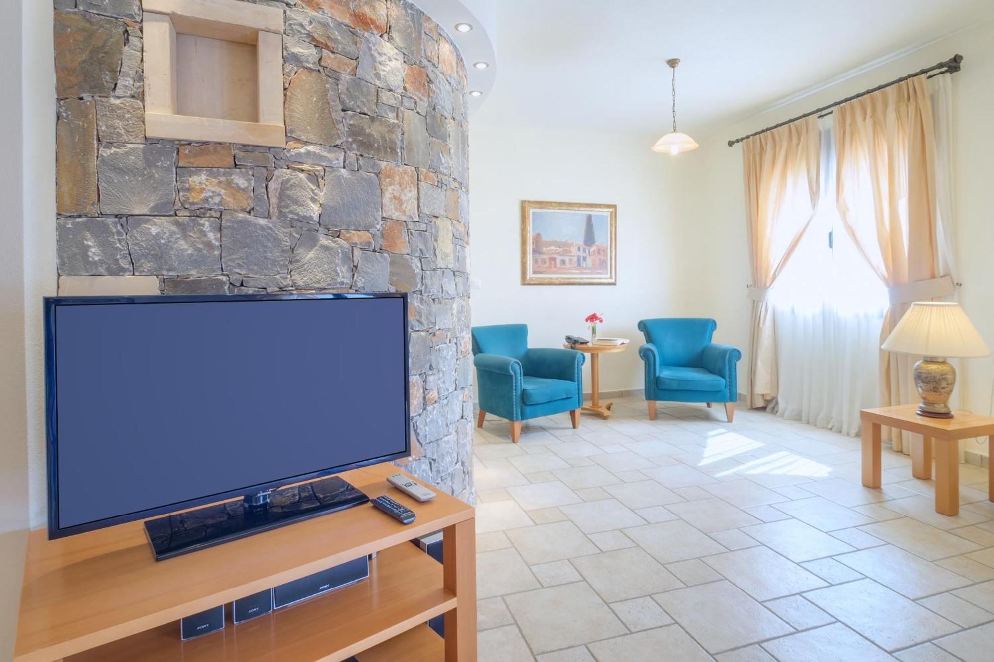 Resort Miramare & Agios Nikolaos (Crete)