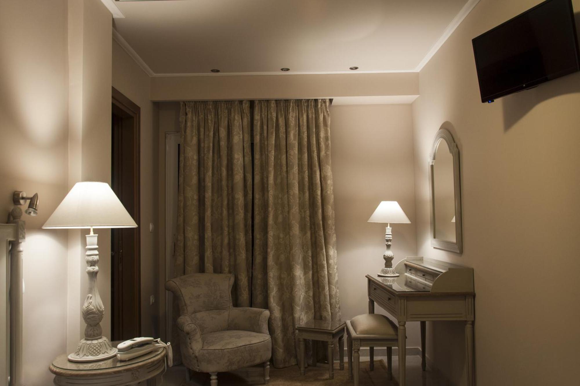 Marianna Hotel Drama