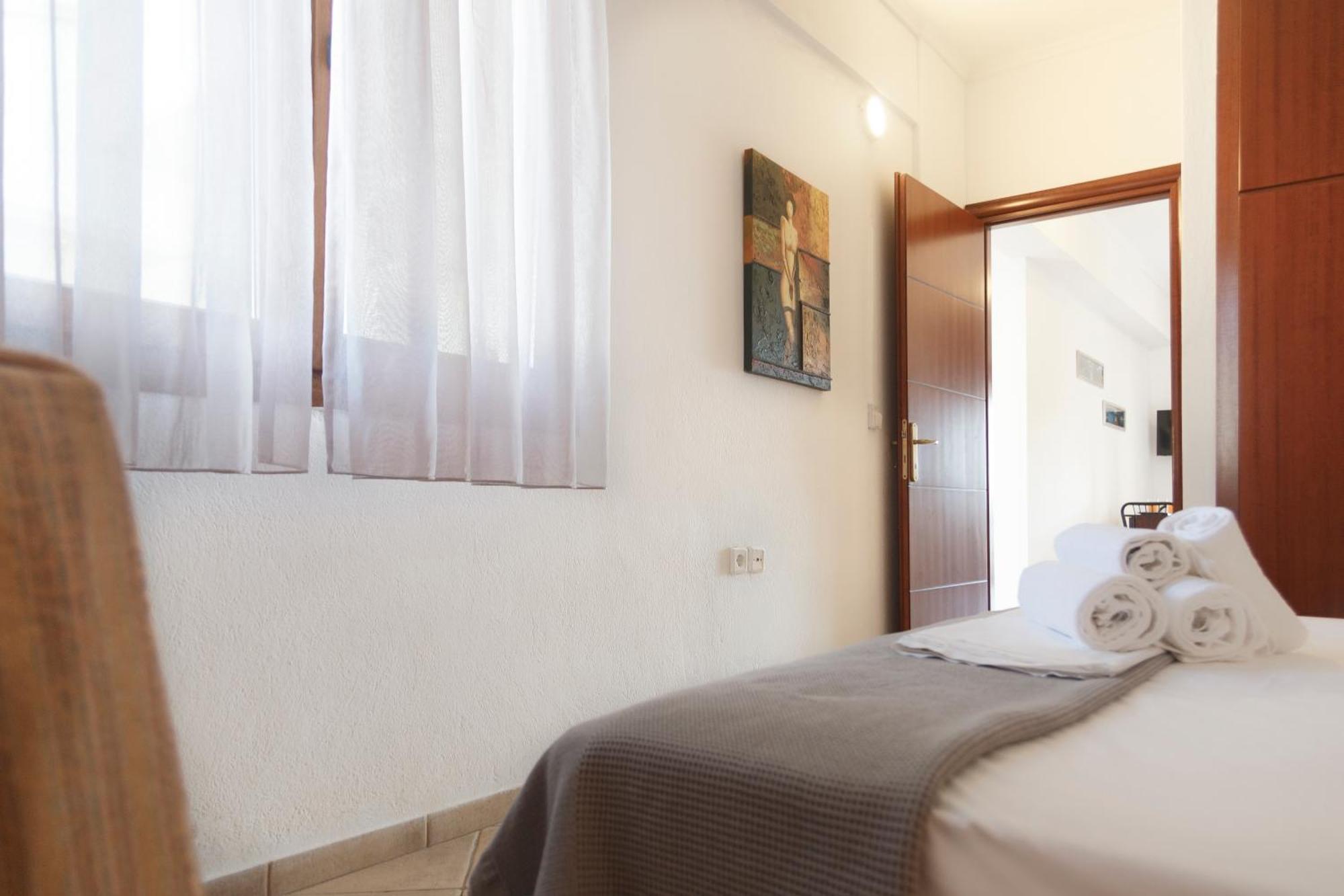Aparthotel Maltinas House Mola Kalyva