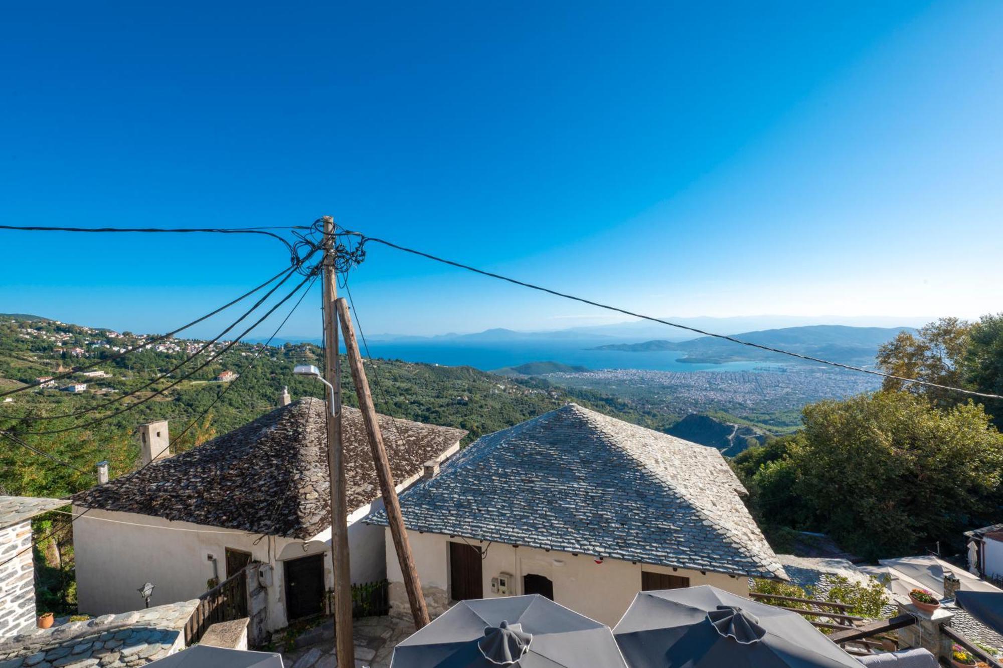 Archontiko Melanthi 3* Makrinitsa