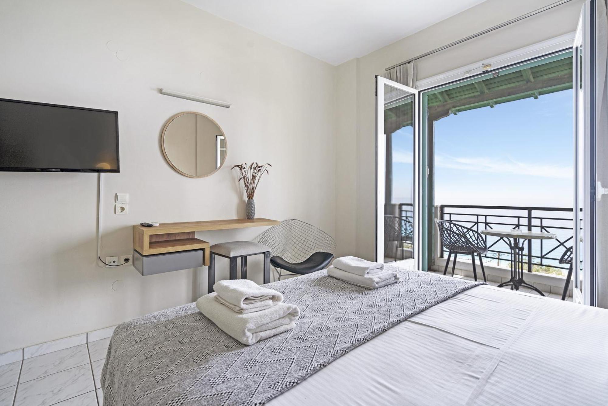 Sunset Premium 7 Agios Nikitas