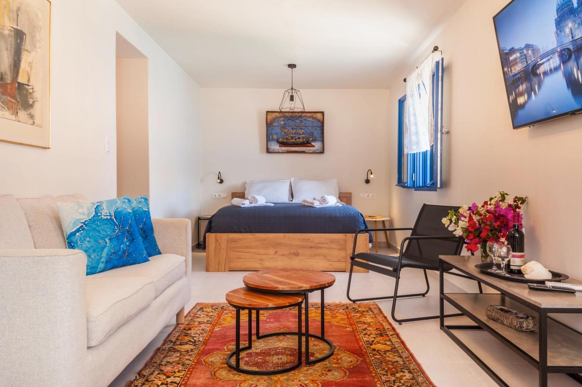 Holiday home Porphyra *